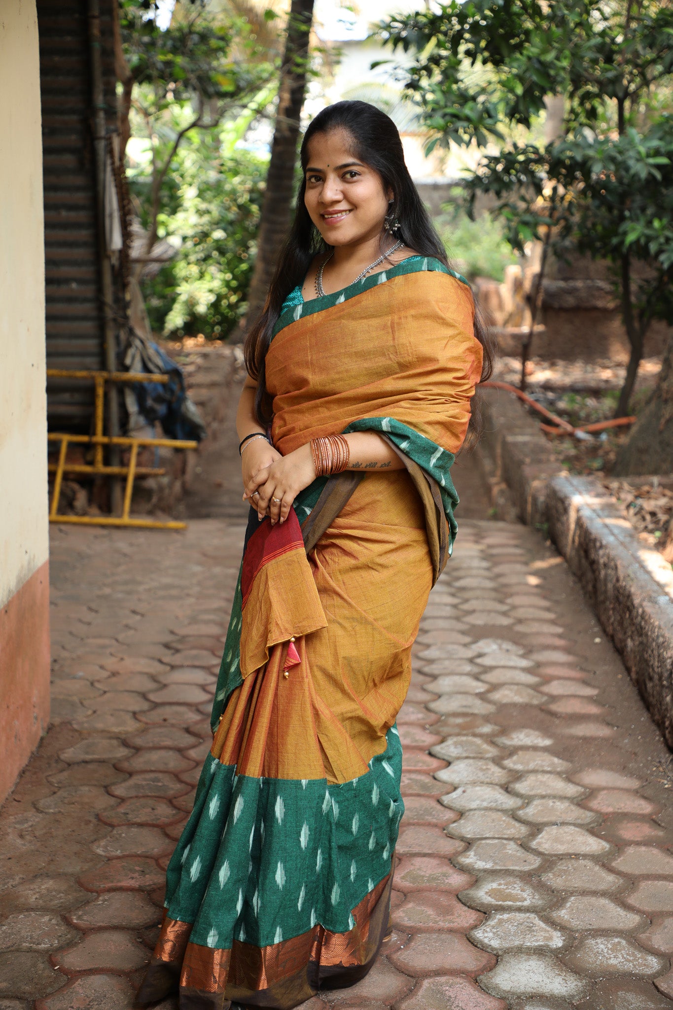 Dark Green Maanto Concept Saree