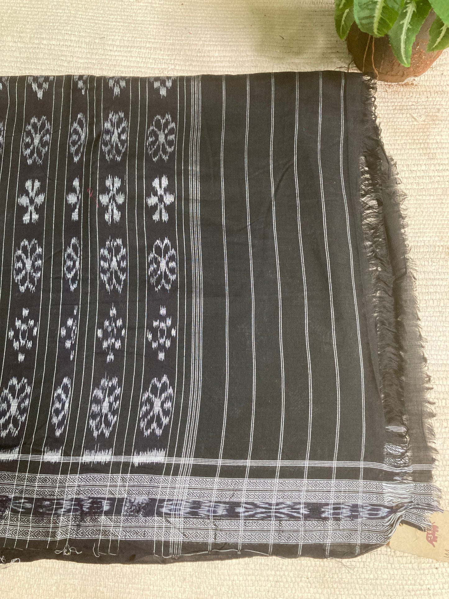 Bottle Green Sambalpuri Ikkat saree