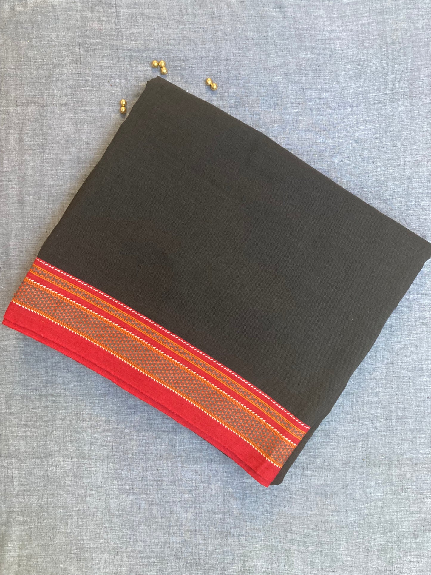 Charcoal Black Patteda Anchu Saree