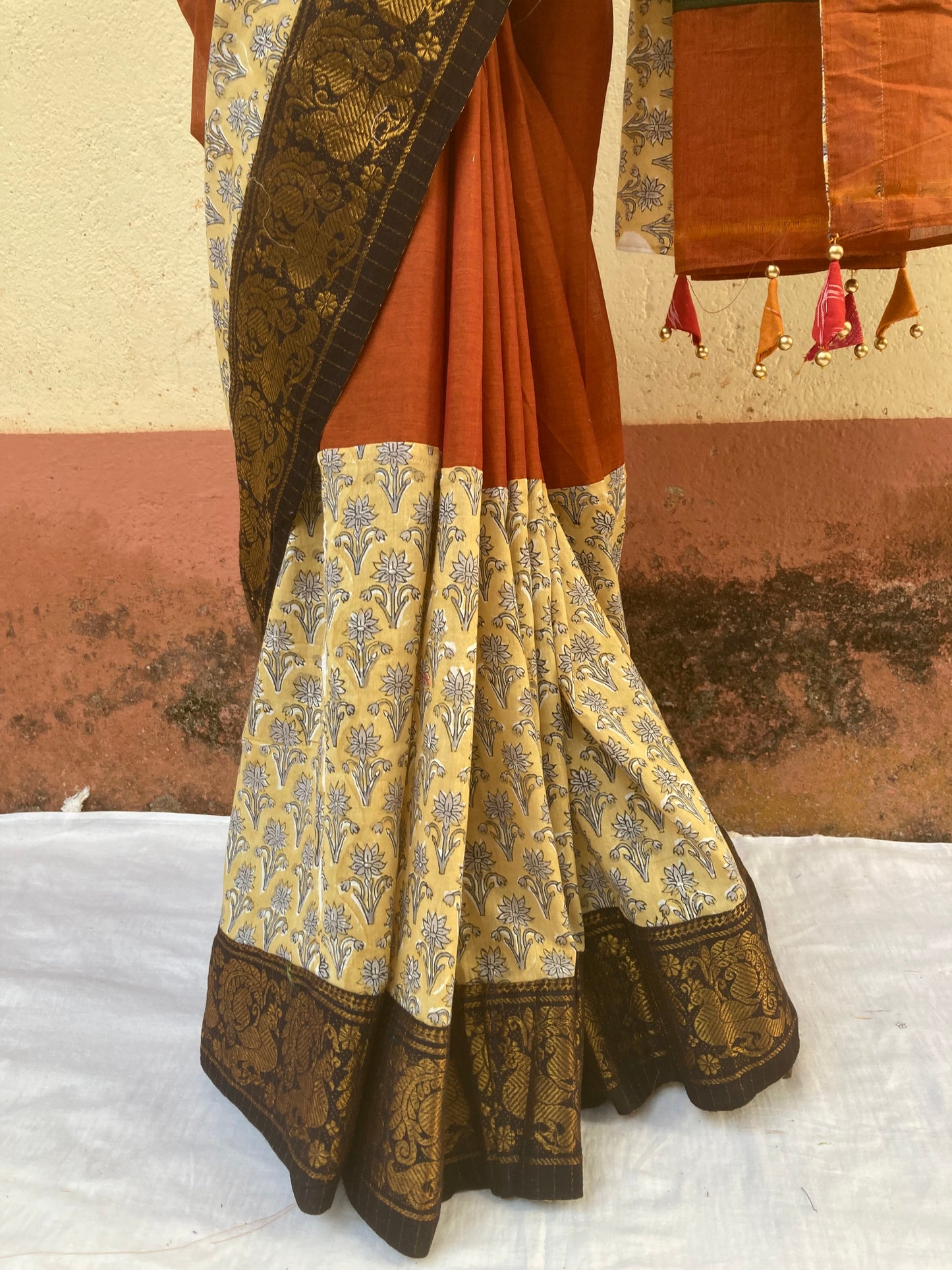 Dark Brown Maanto Concept Saree