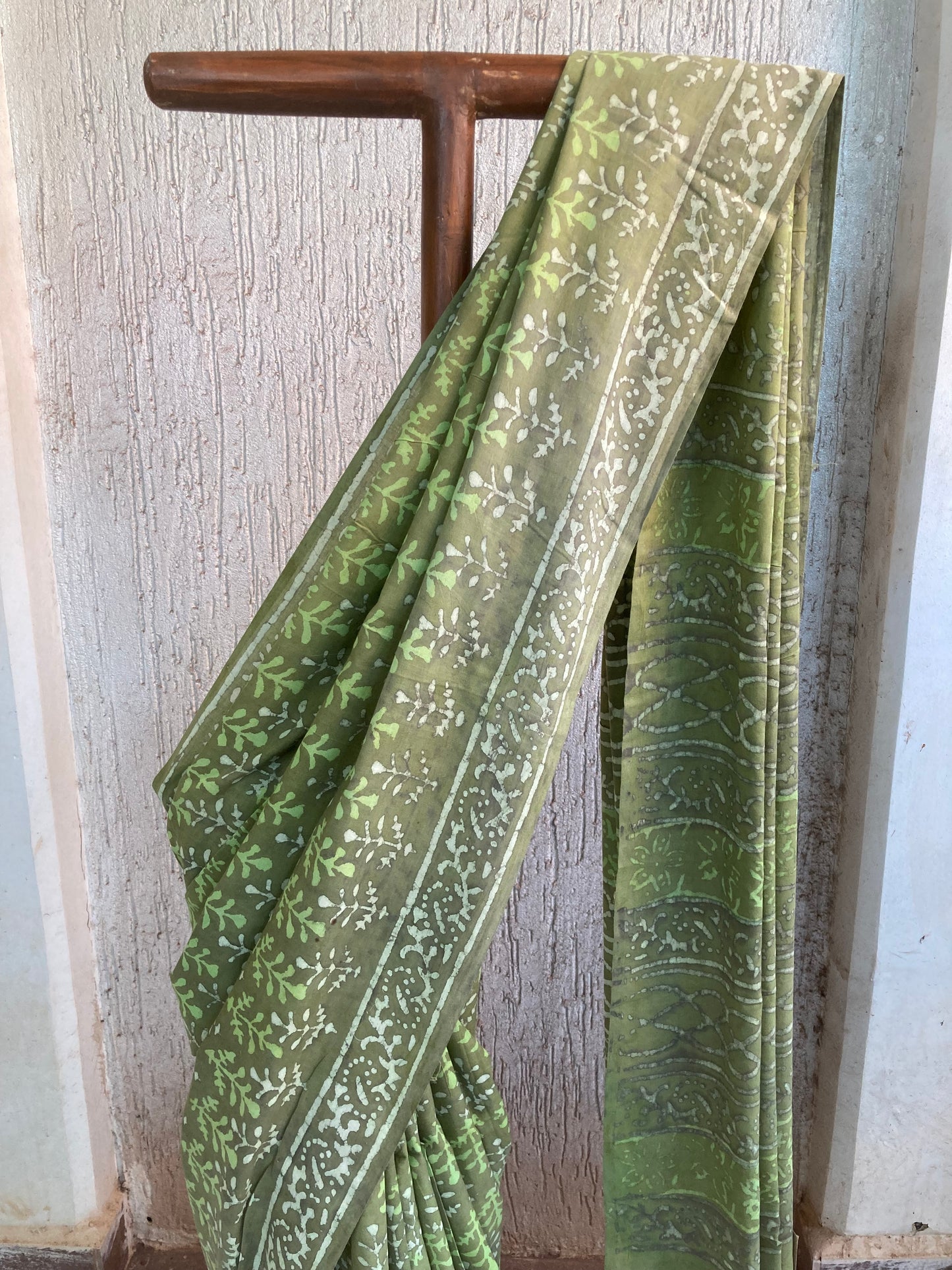 Apple Green Block Printed Cotton Saree