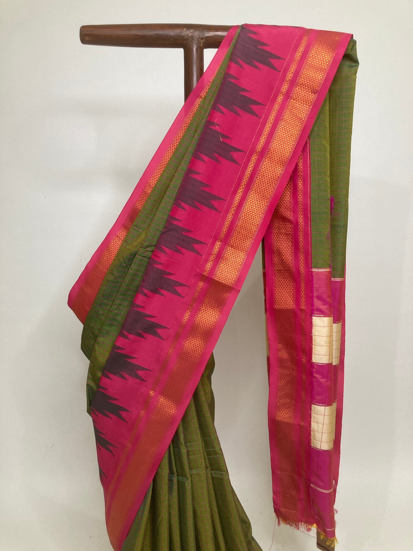 Pear Ilkal Saree