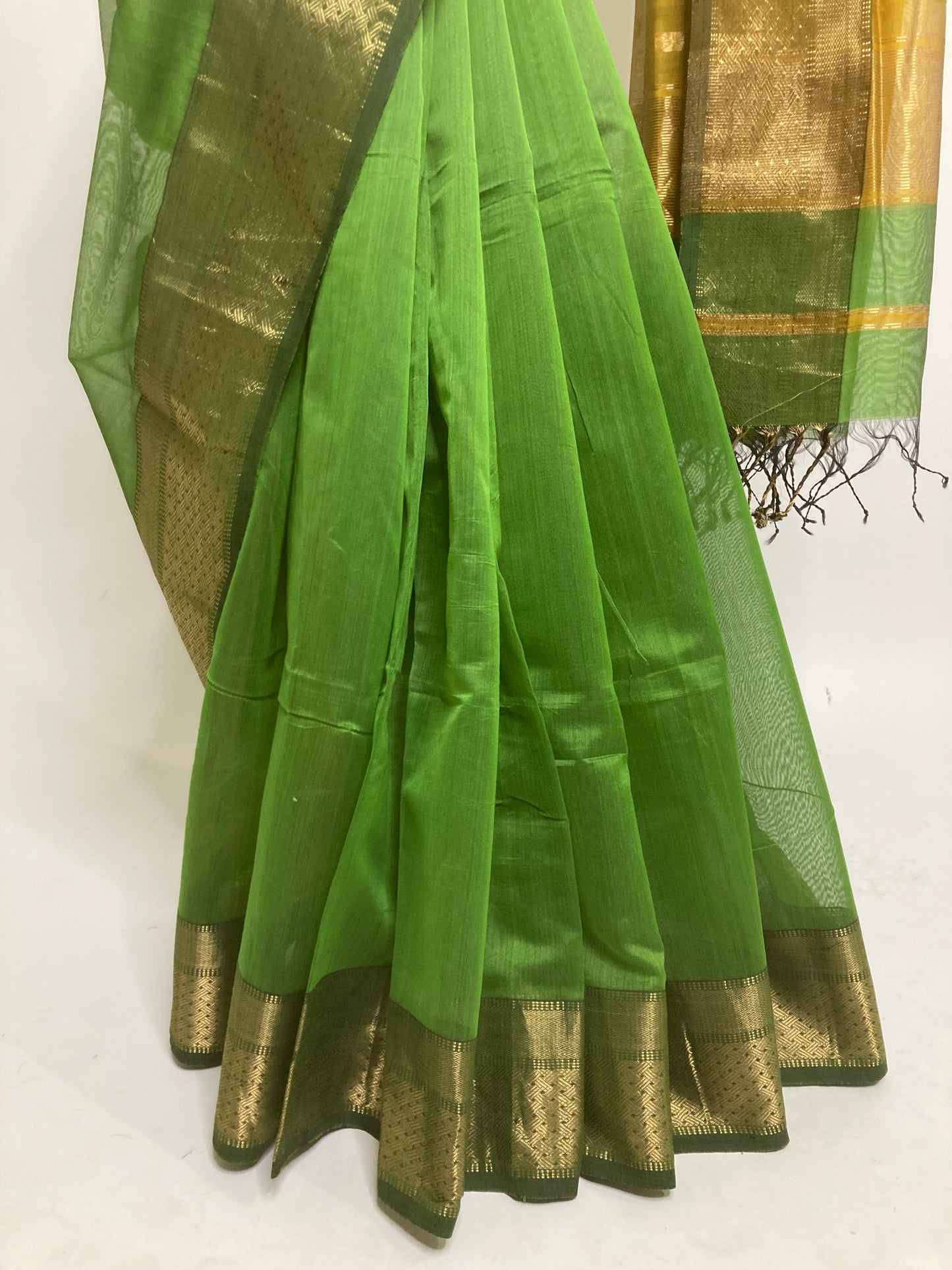 Kelly Green Maheshwari Saree