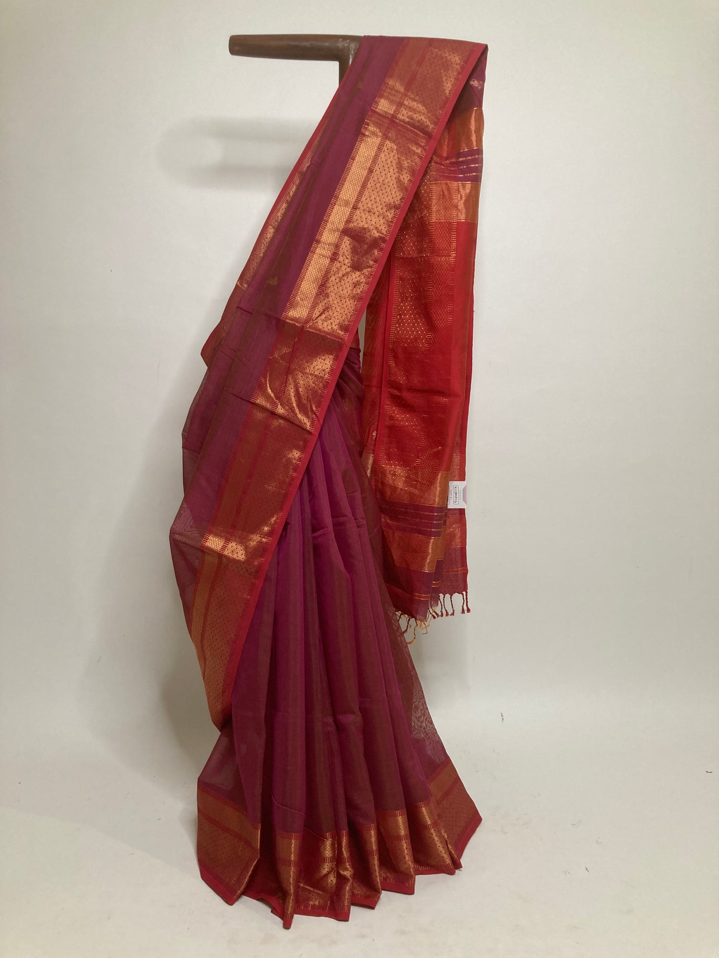 Dark Pink Maheshwari Saree