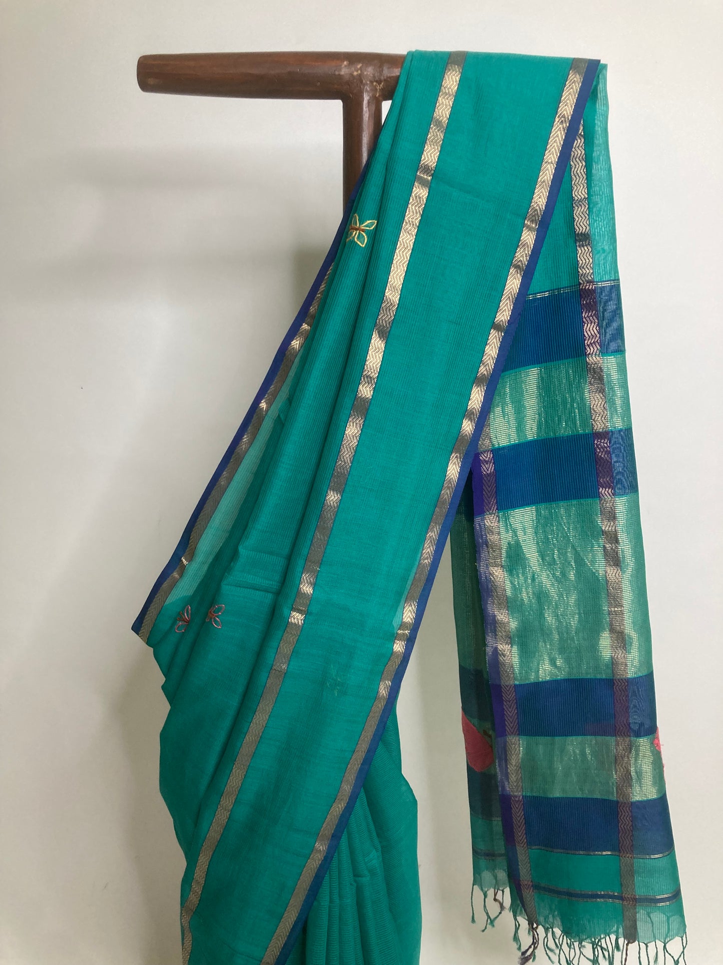 Jungle green Maheshwari saree