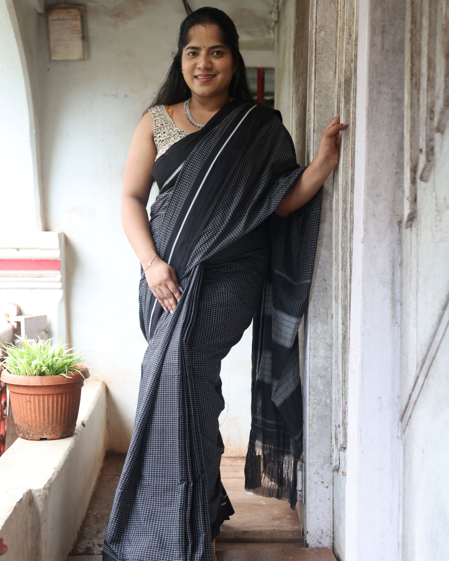 Black Patteda Anchu Saree