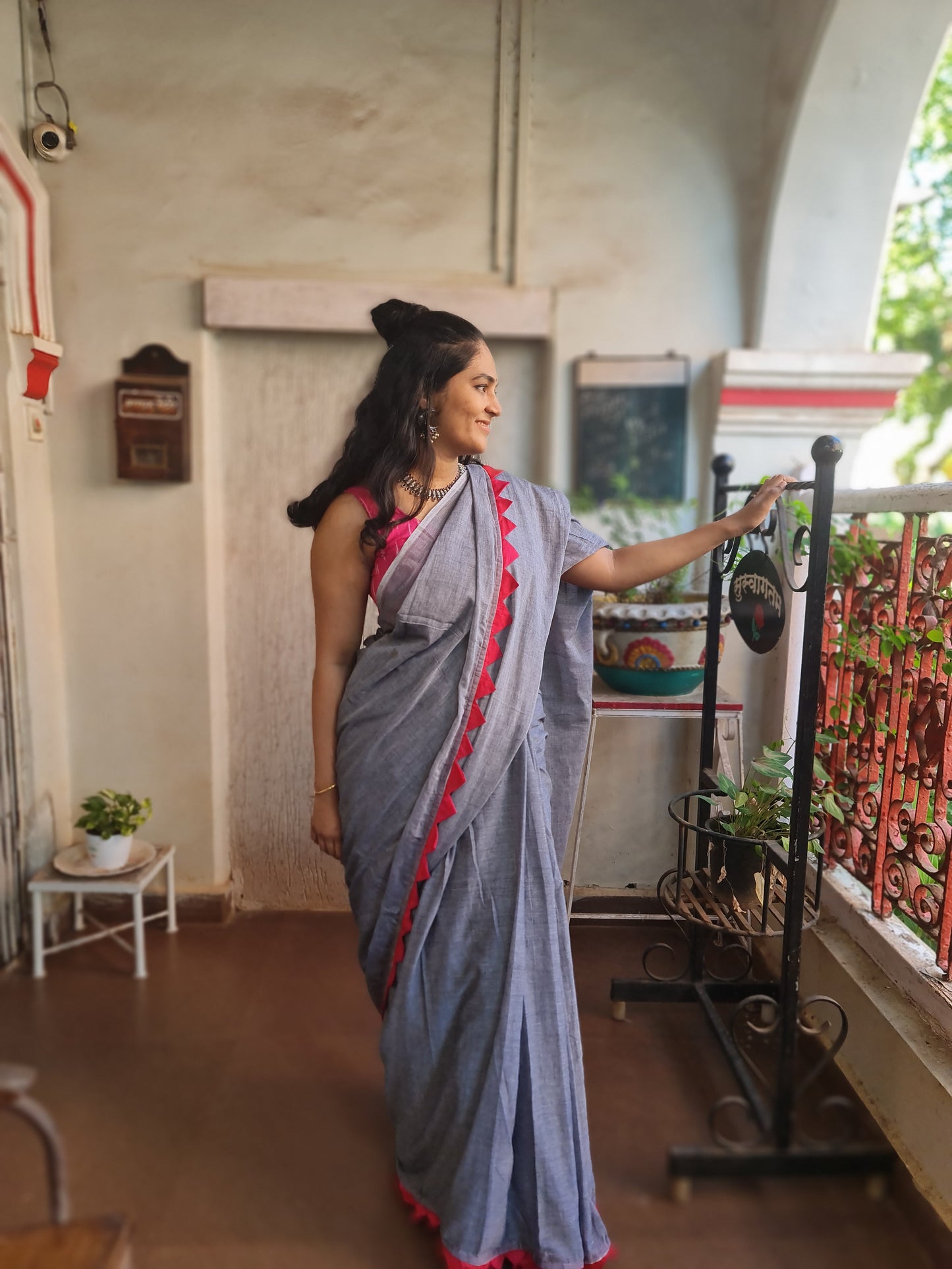 Cloud Grey Maanto Concept Saree