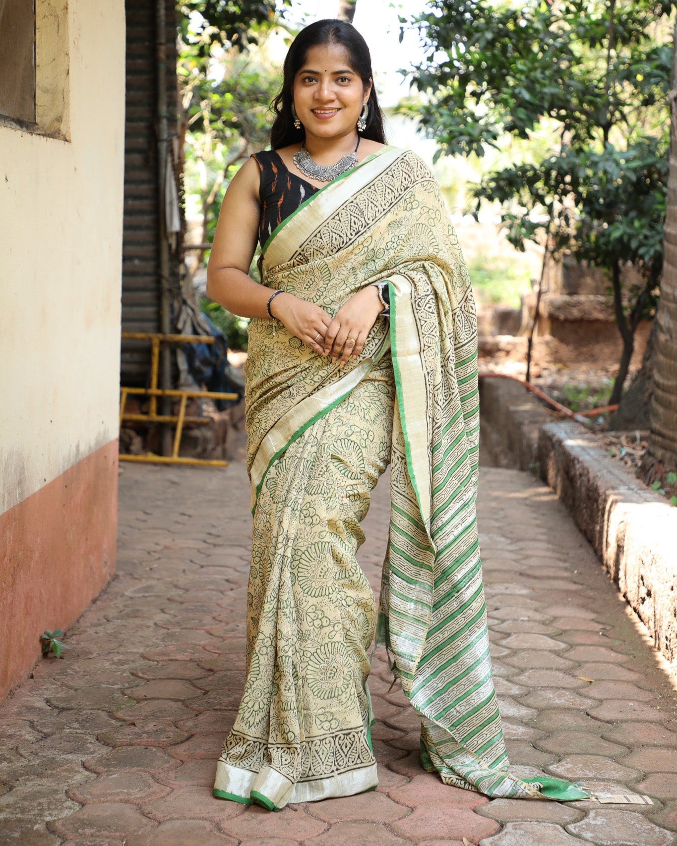 Lemon Yellow Slub Linen Saree