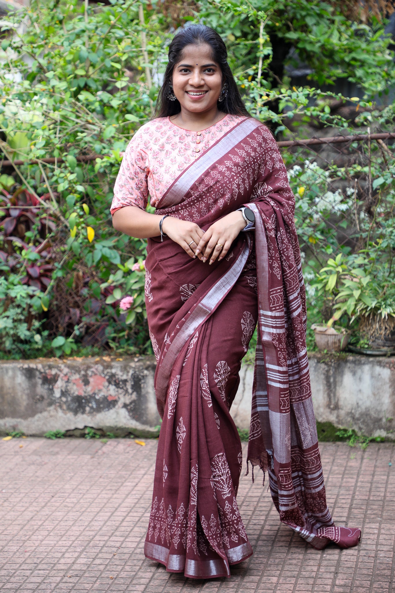 Brown Slub Linen Saree