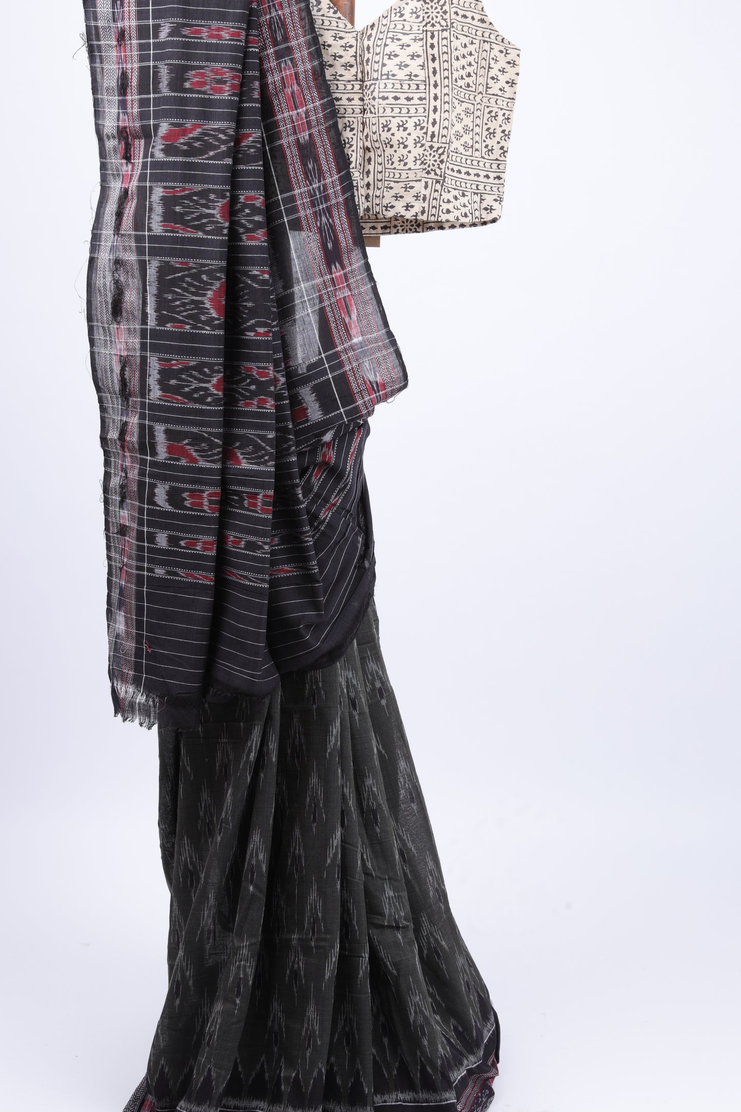 Uniform Sambalpuri Ikkat Saree