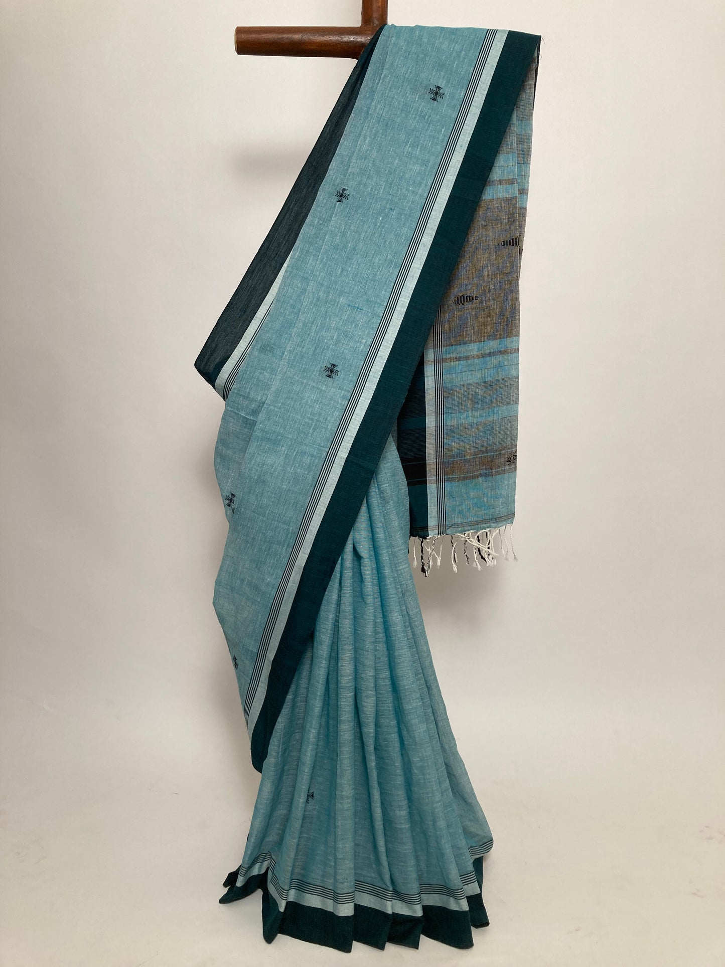 Cyan Khadi Cotton Saree