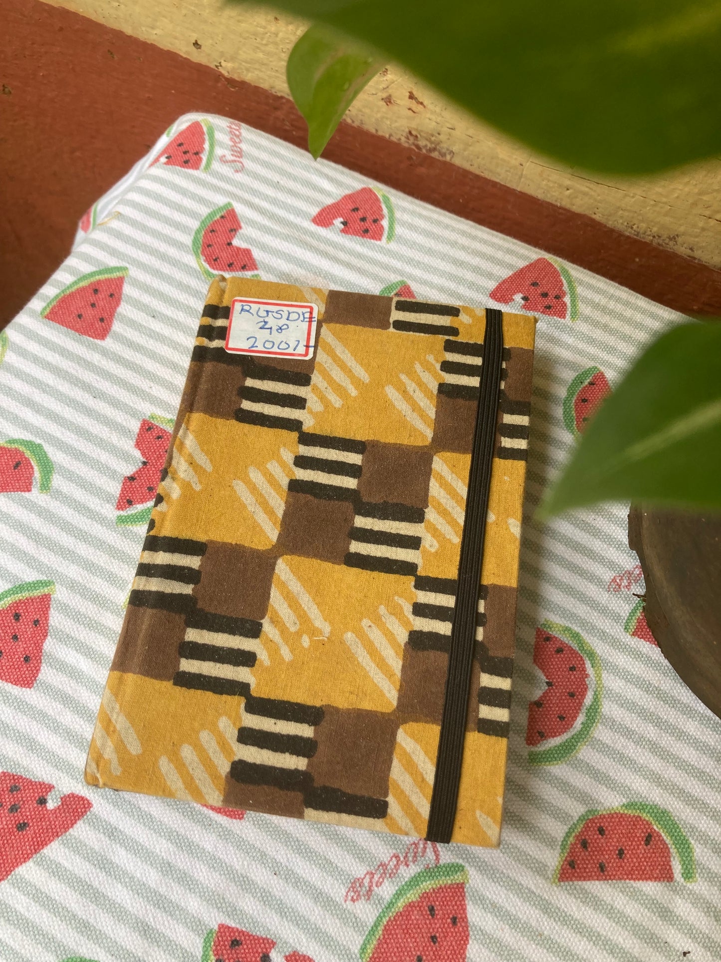 Corn Fabric-Covered Dairy