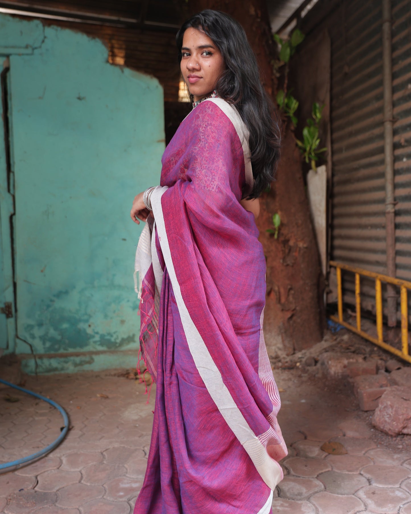 Magenta Handloom Linen Saree