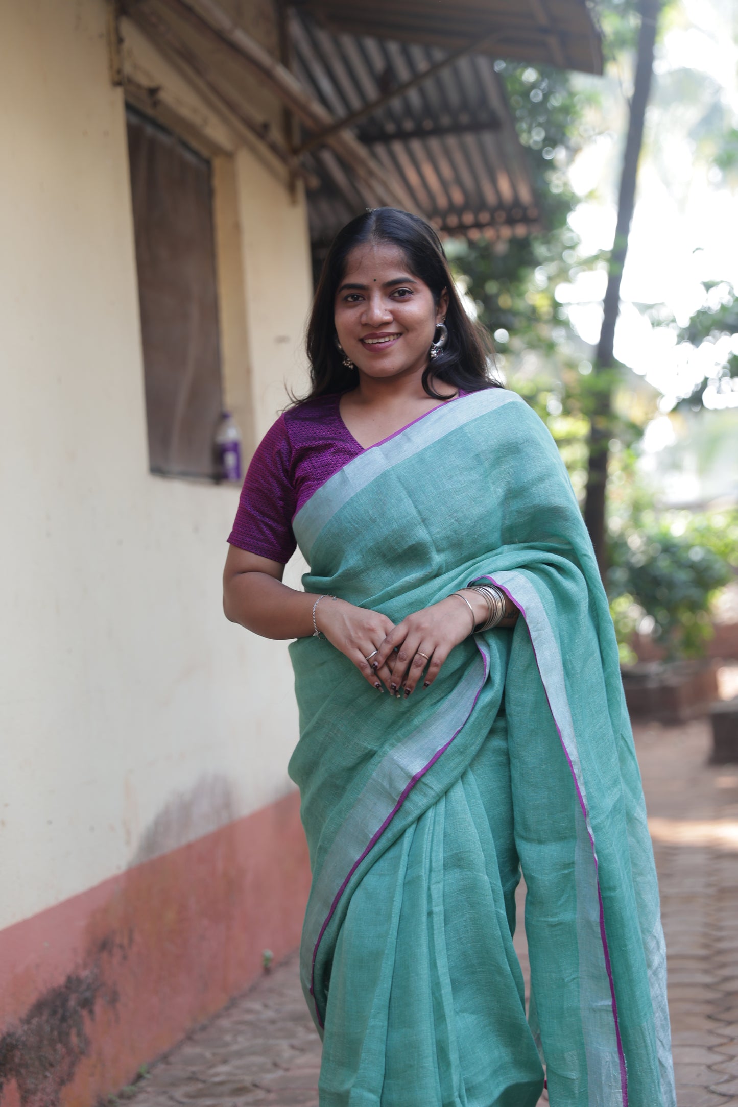Shamrock Handloom Linen saree