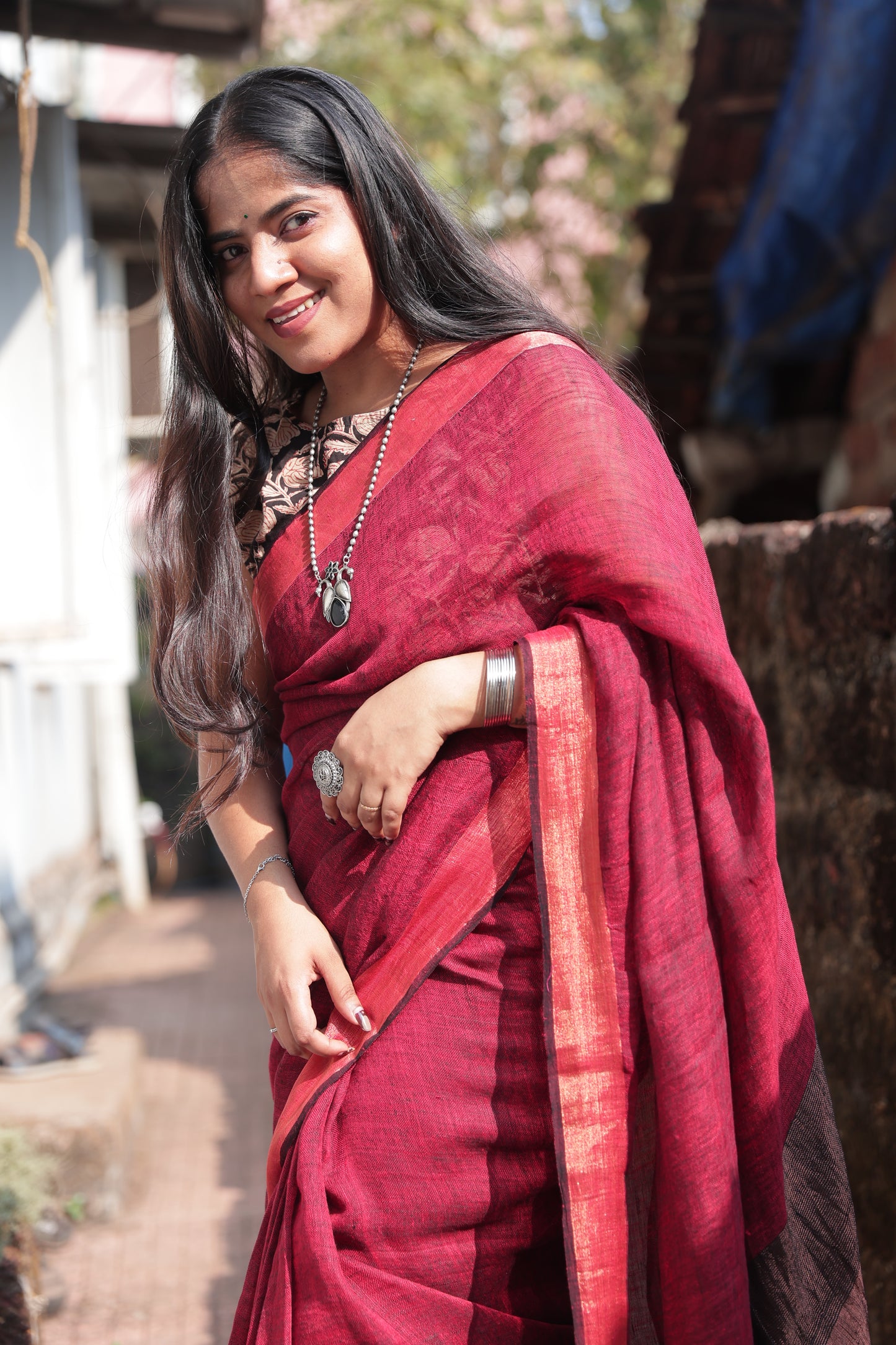 Maroon Handloom Linen Saree
