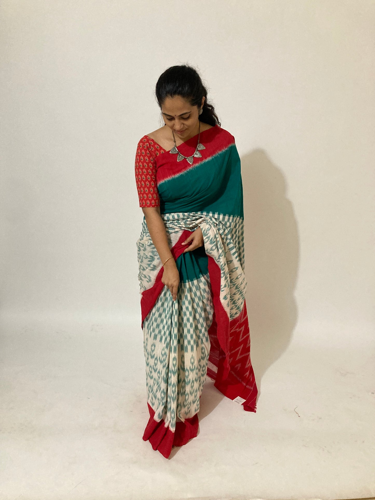 White Green Pochampally Ikkat Saree