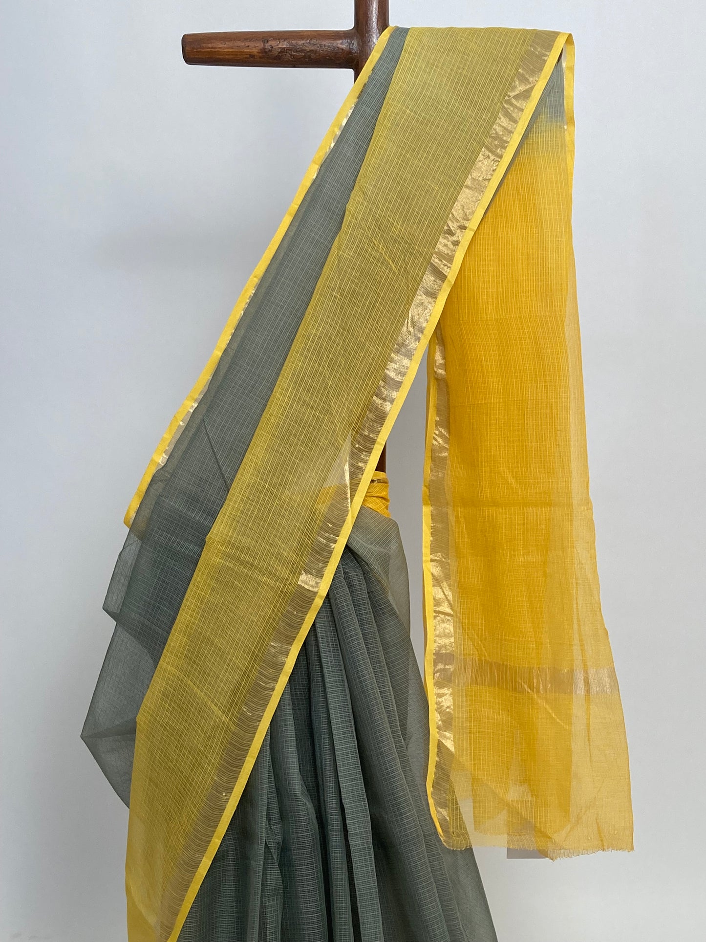 Coin Ombre-Dyed Kota Doria Saree