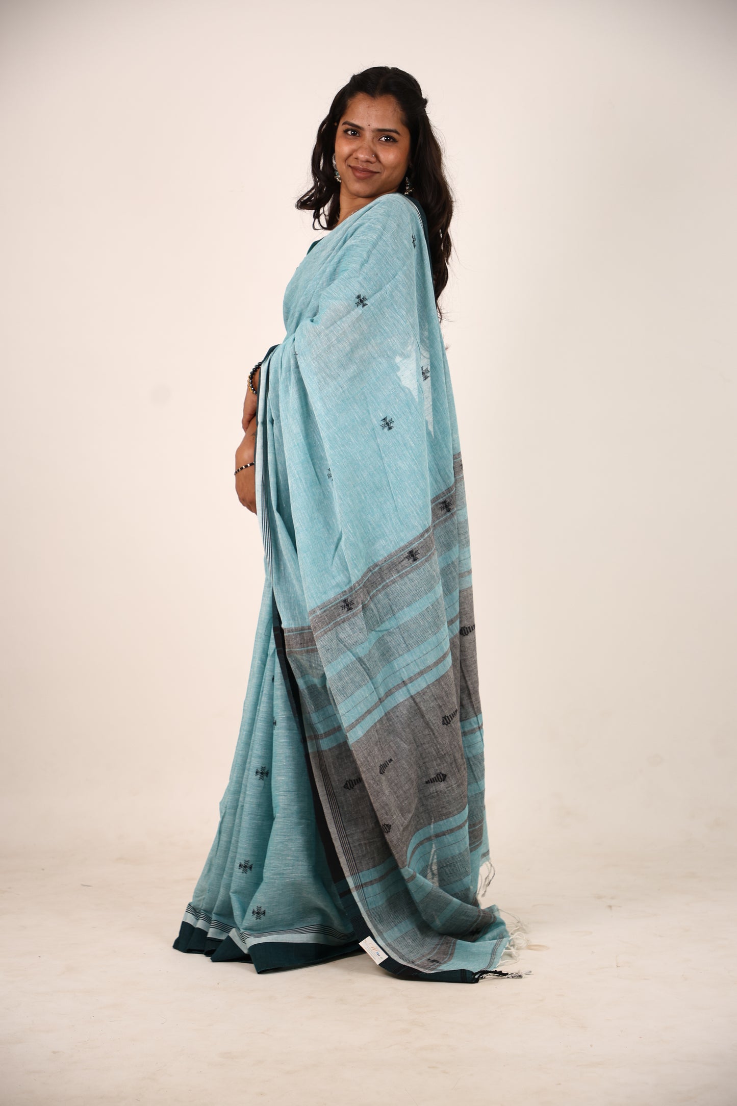 Cyan Khadi Cotton Saree