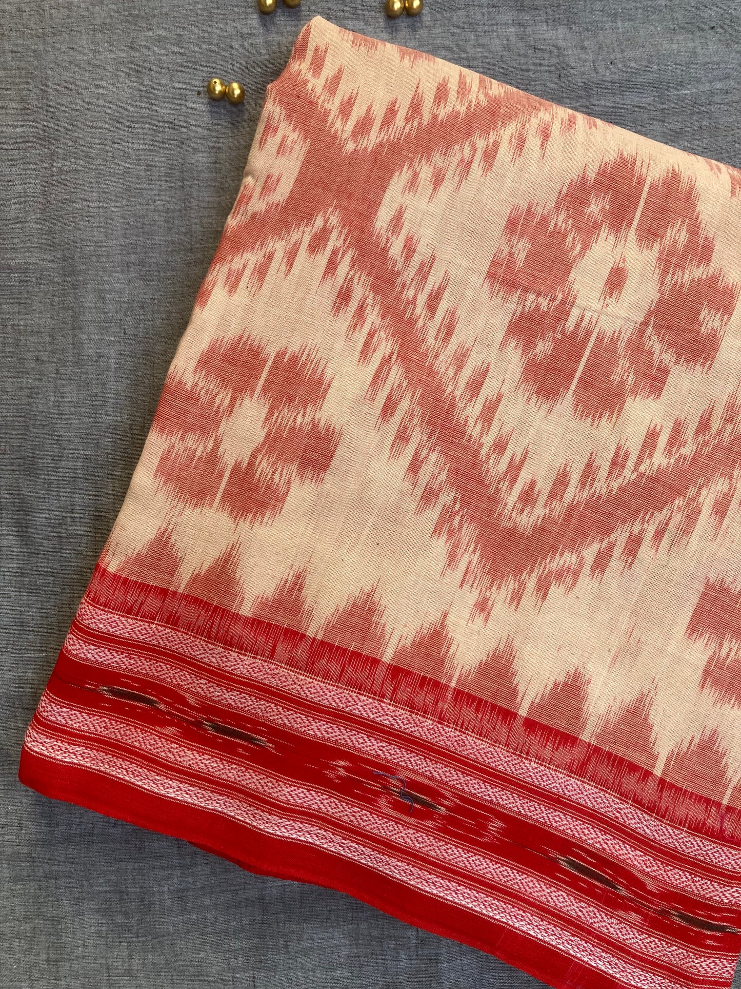 Warm Iovry Sambalpuri Ikkat Saree