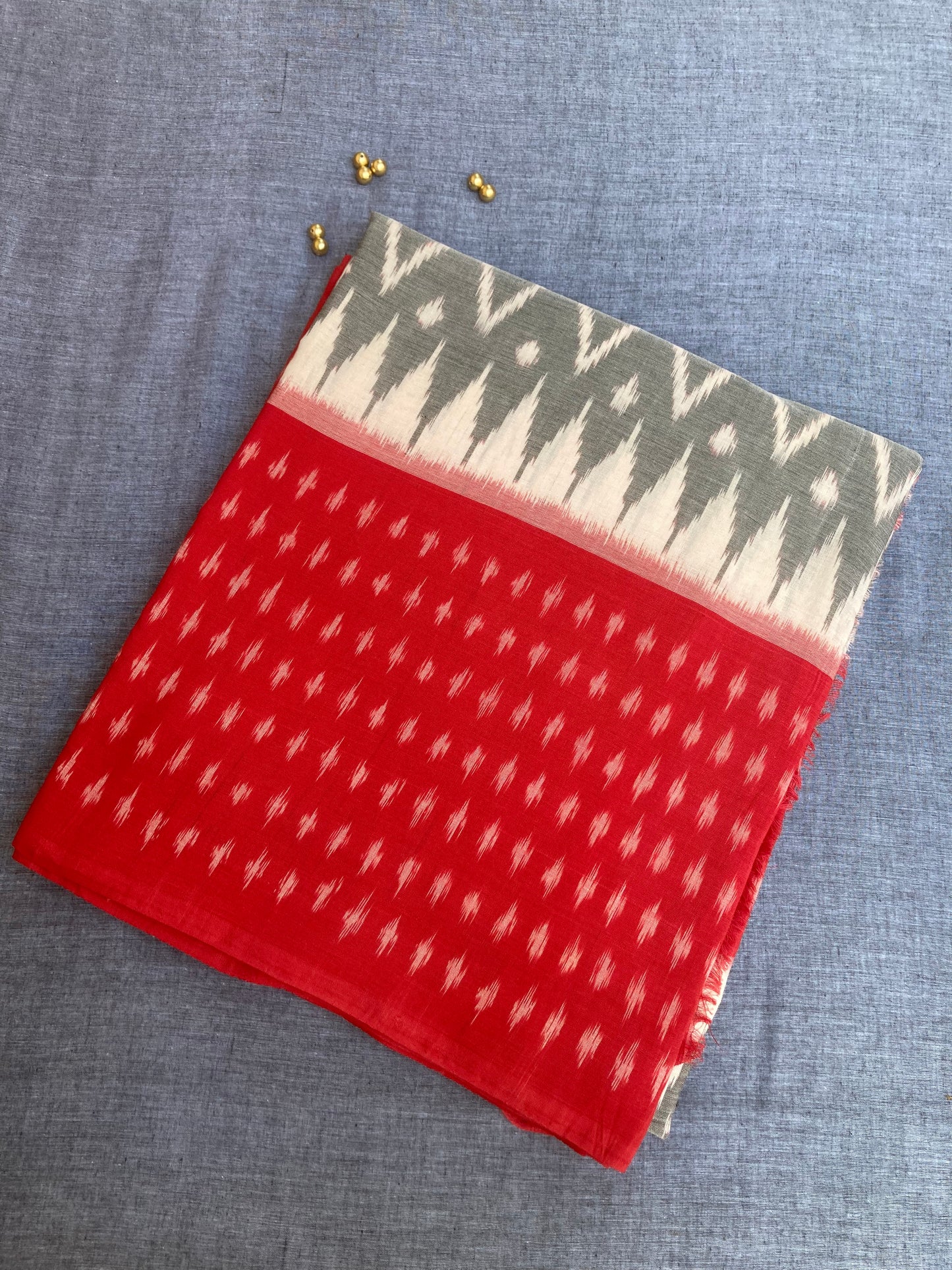 Fog Gray Pochampally Ikkat saree