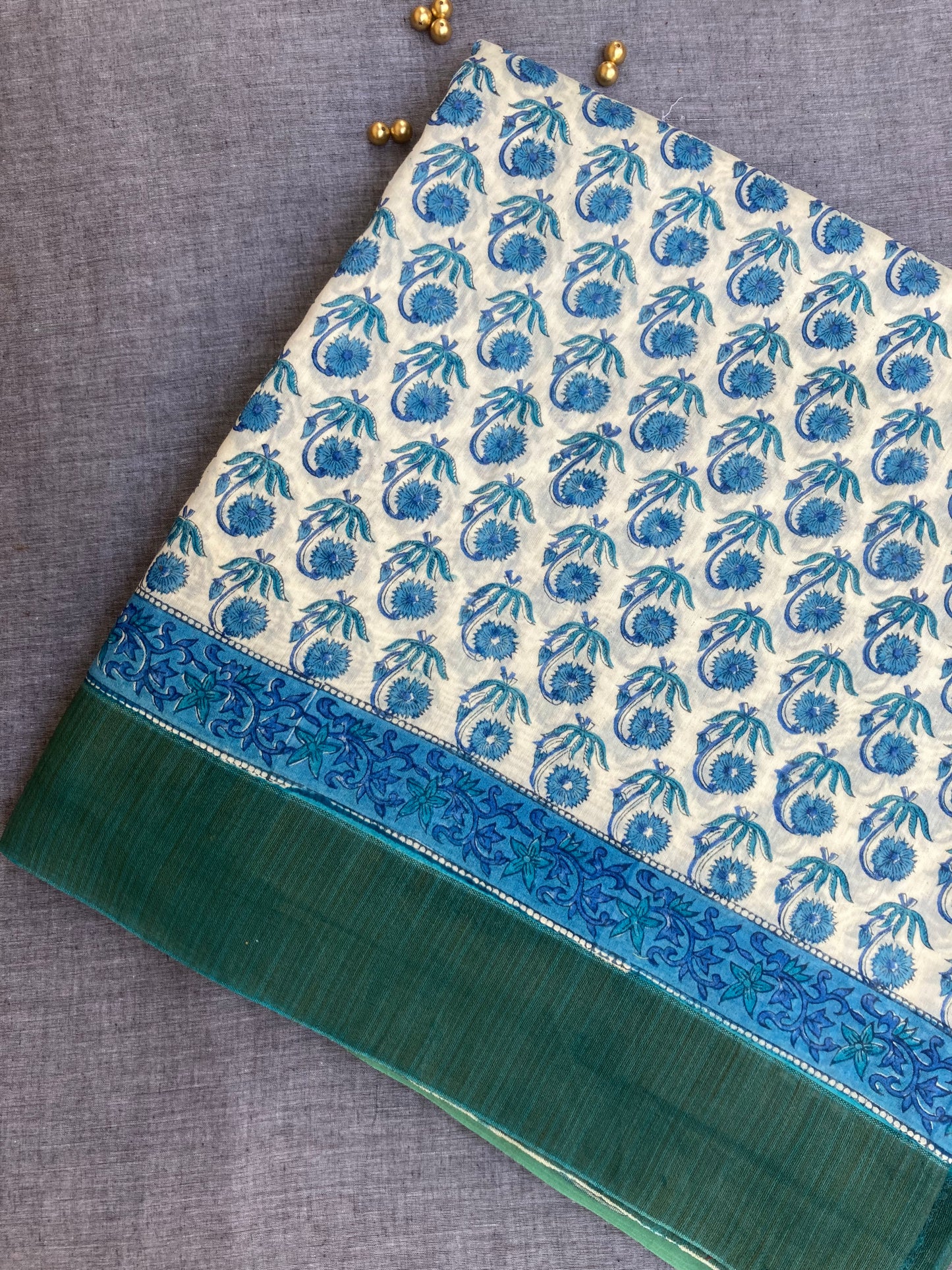 Light Green Maanto Patli Pallu Saree