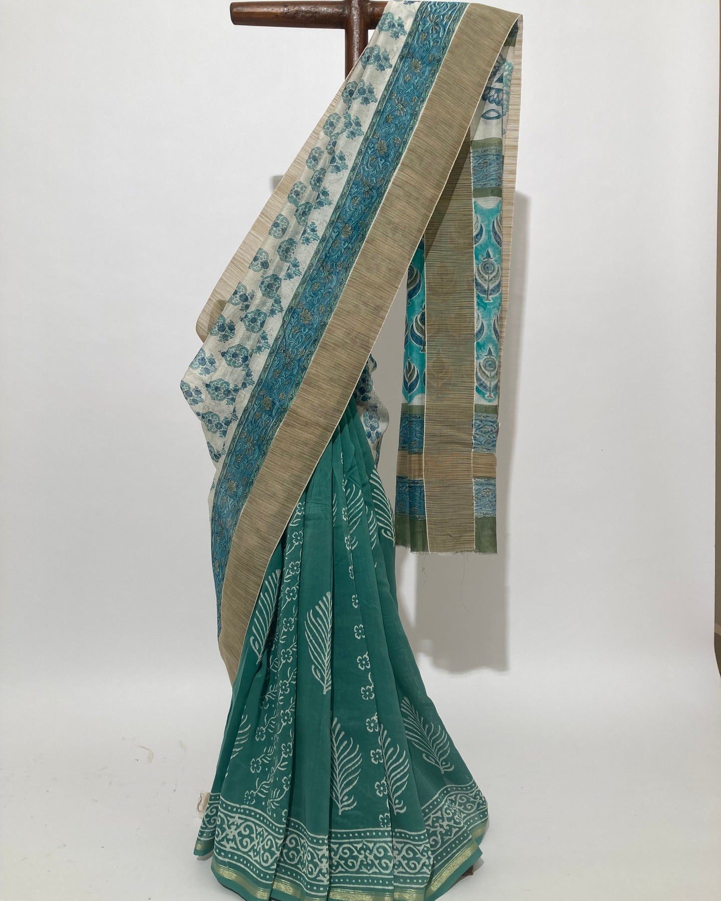 Light Green Maanto Patli Pallu Saree