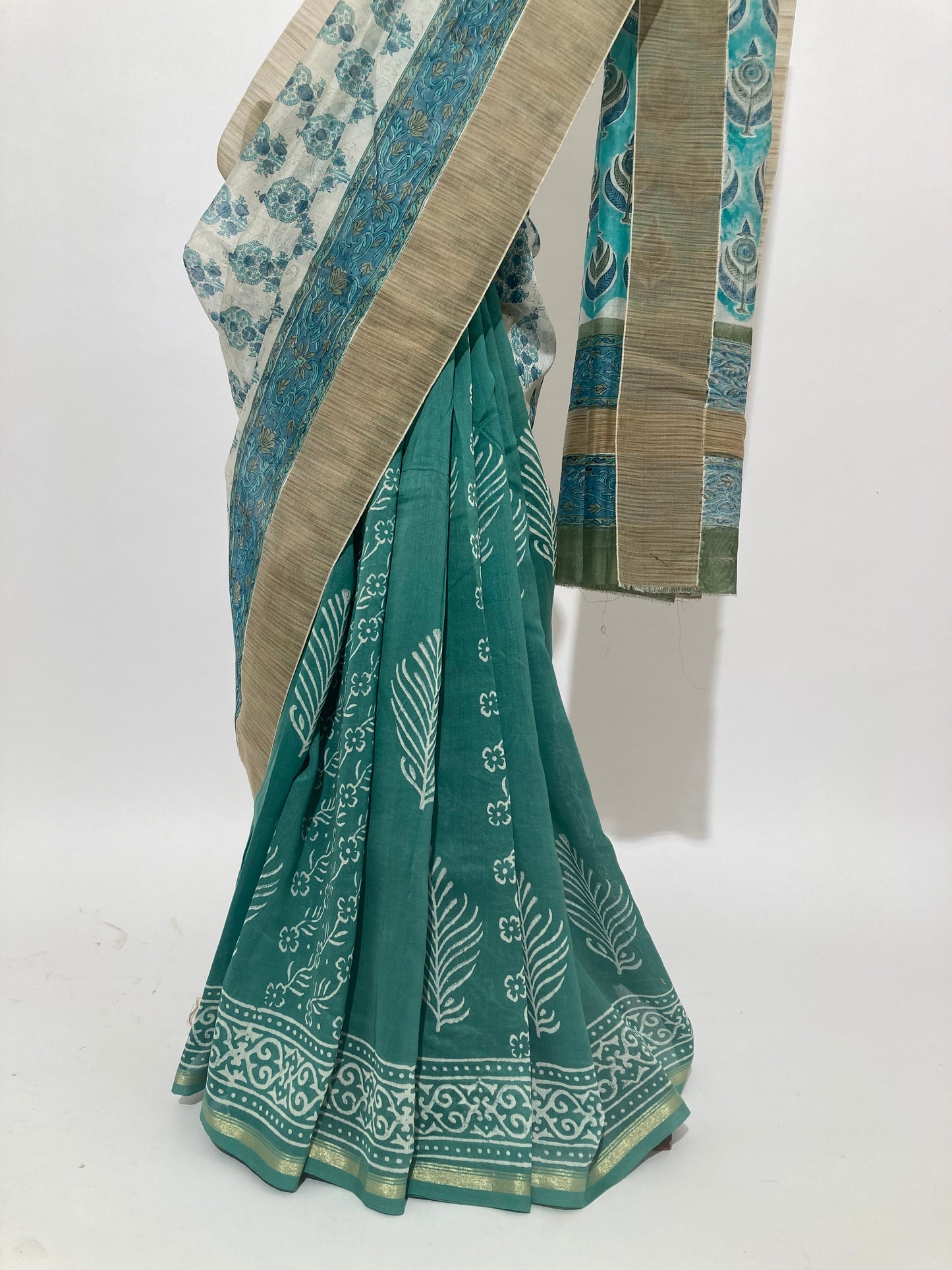Light Green Maanto Patli Pallu Saree