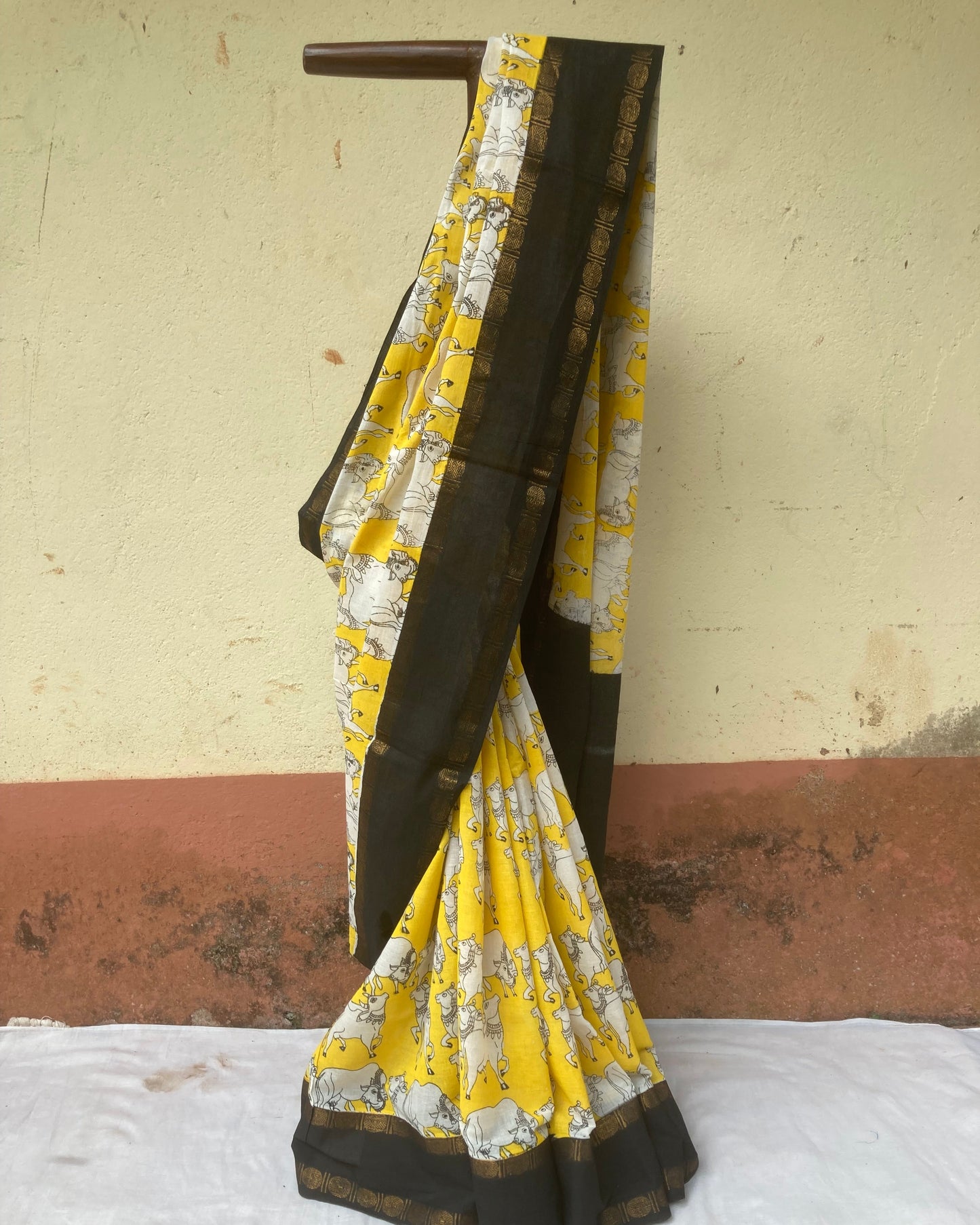 Lemon Yellow Sungudi Saree