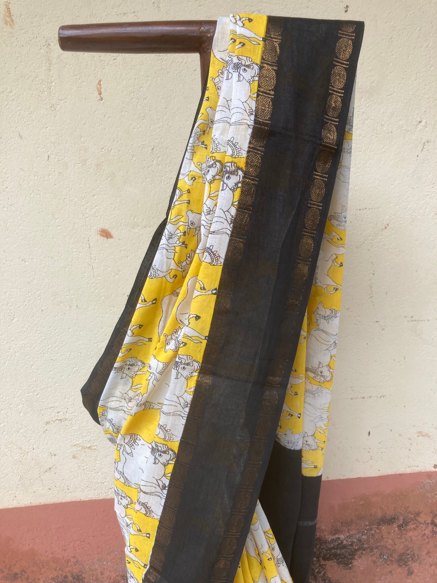 Lemon Yellow Sungudi Saree