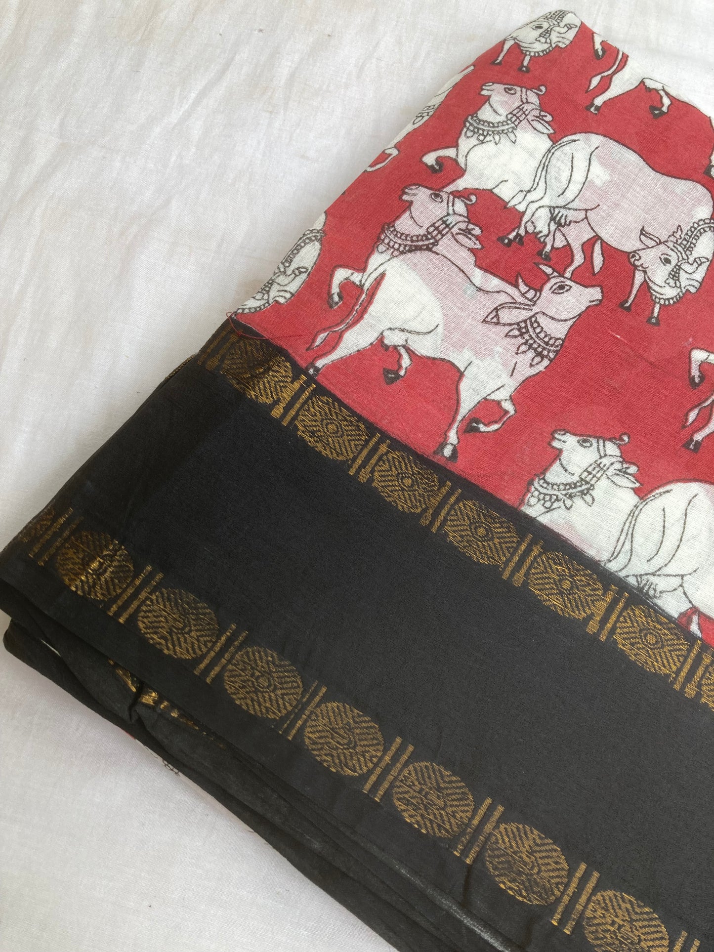 Red And Black Sungudi Saree