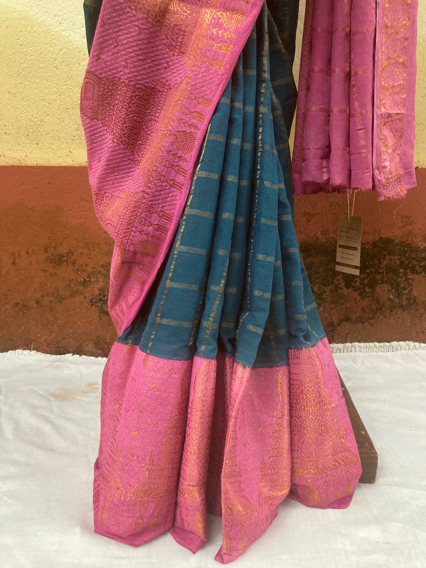 Peacock Green Sungudi Saree
