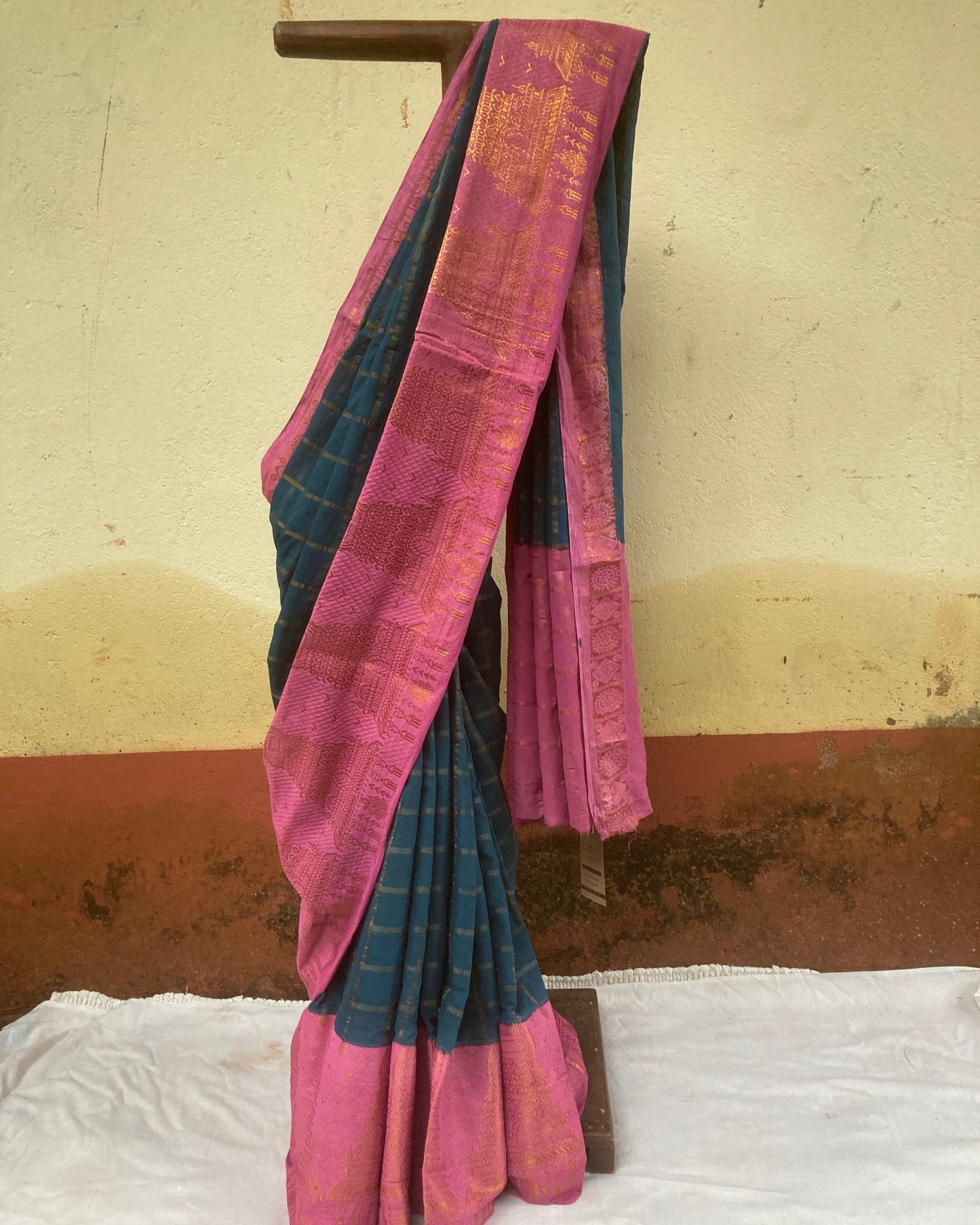 Peacock Green Sungudi Saree
