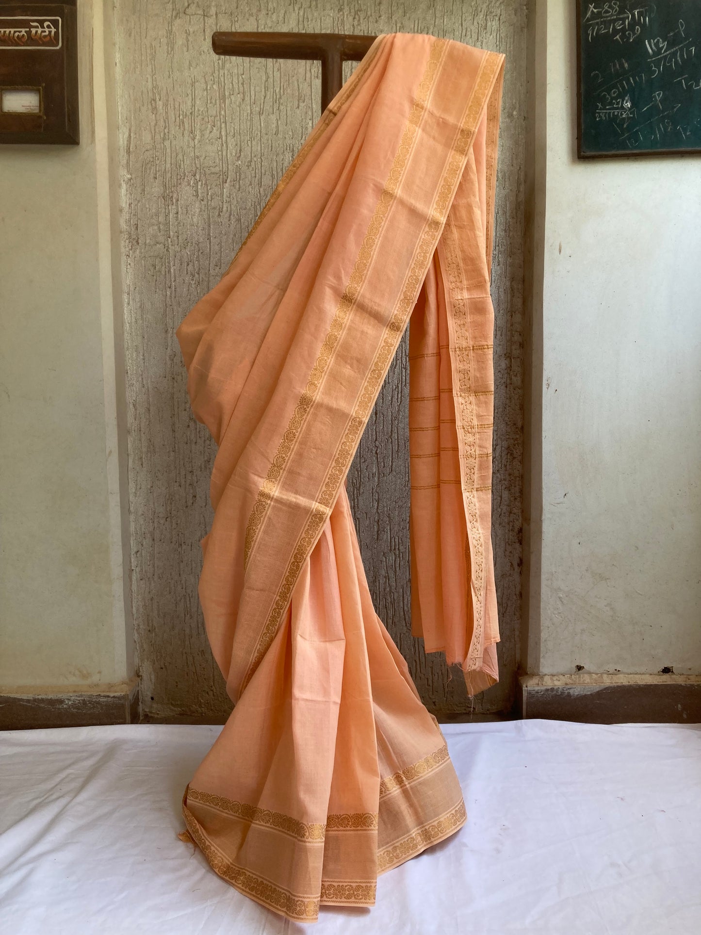 Creamy Peach Plain sungudi sari