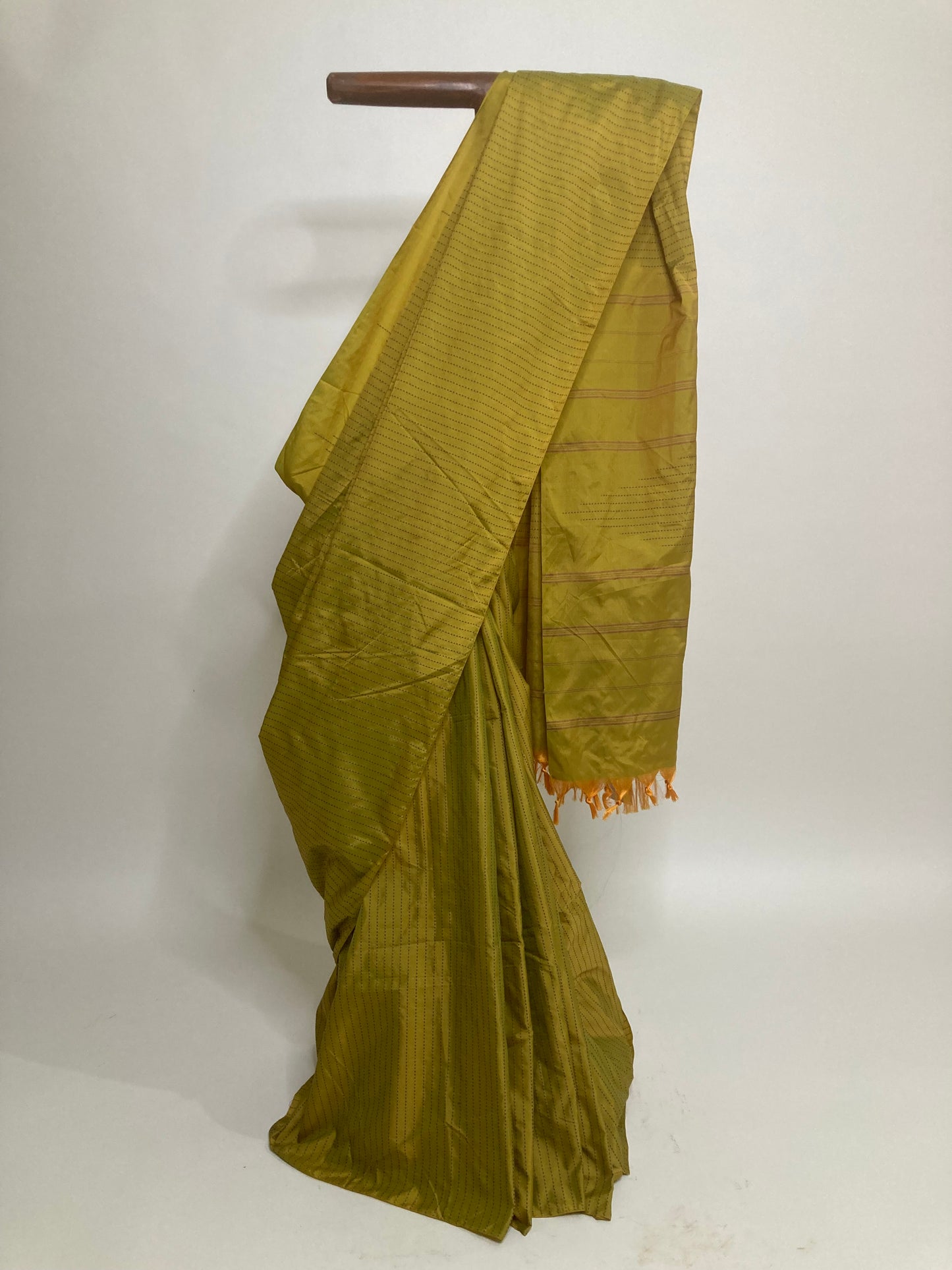 Citrus Green Arni Slik Saree