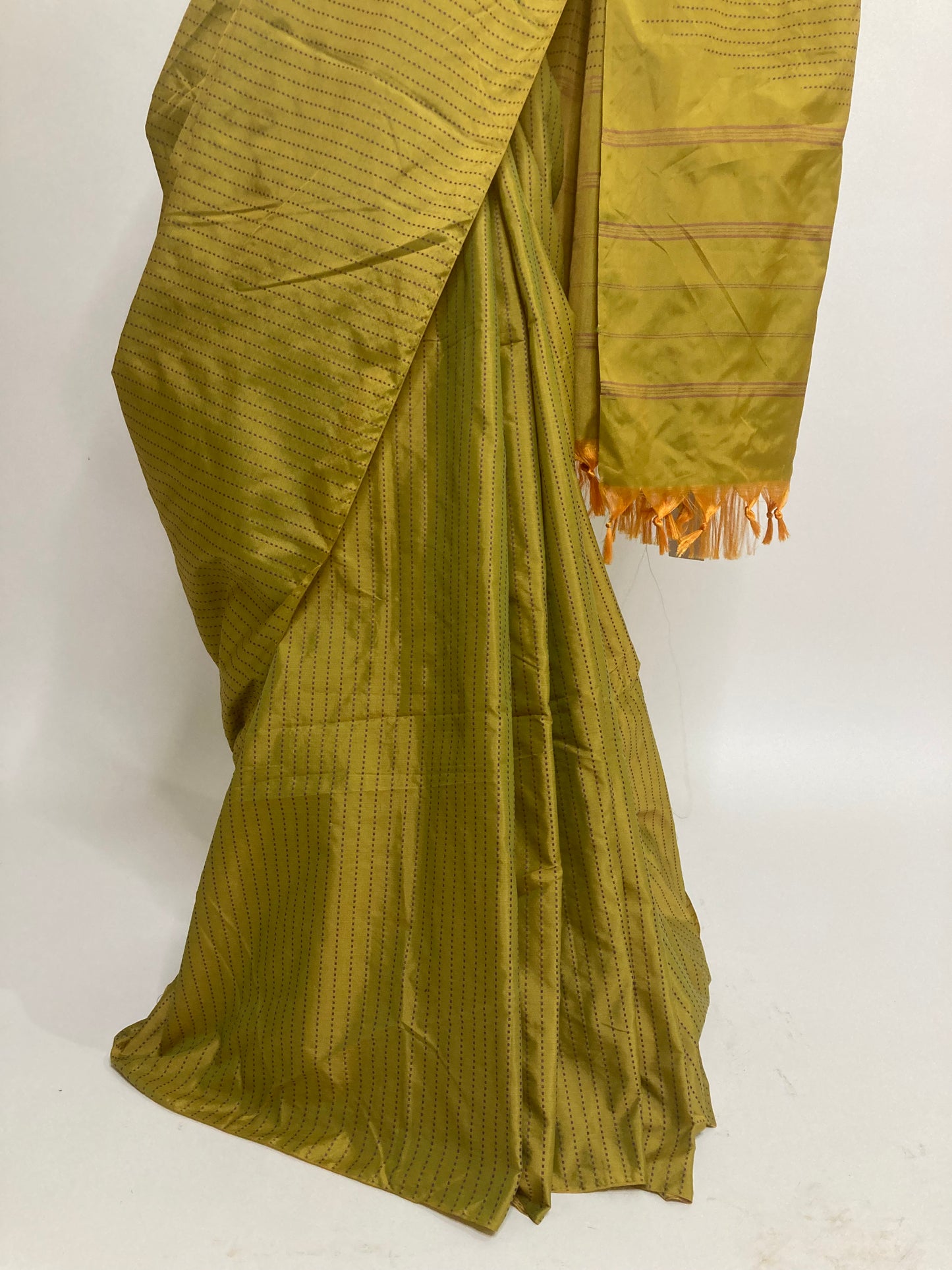 Citrus Green Arni Slik Saree