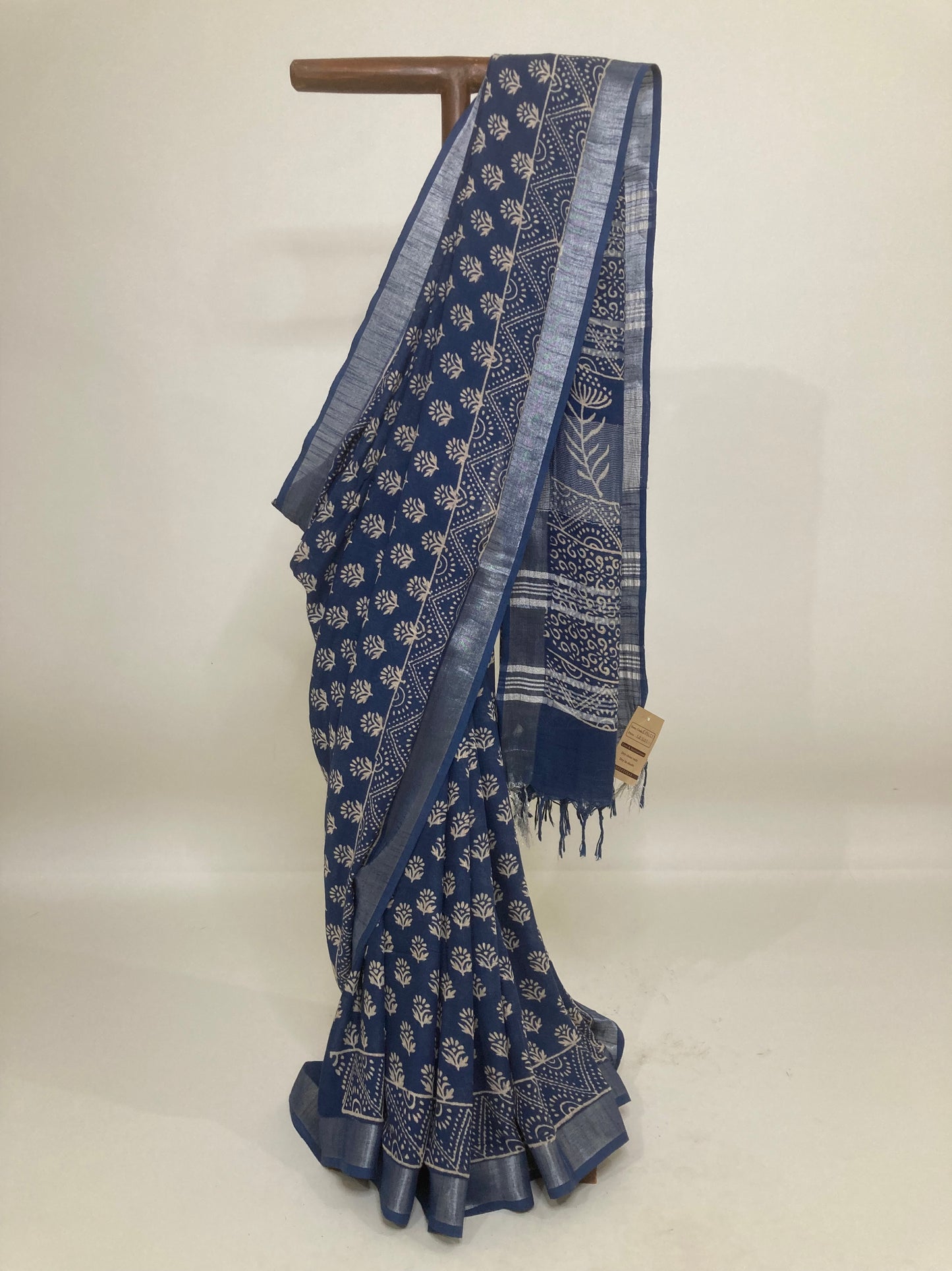 Indigo Slub Linen Saree