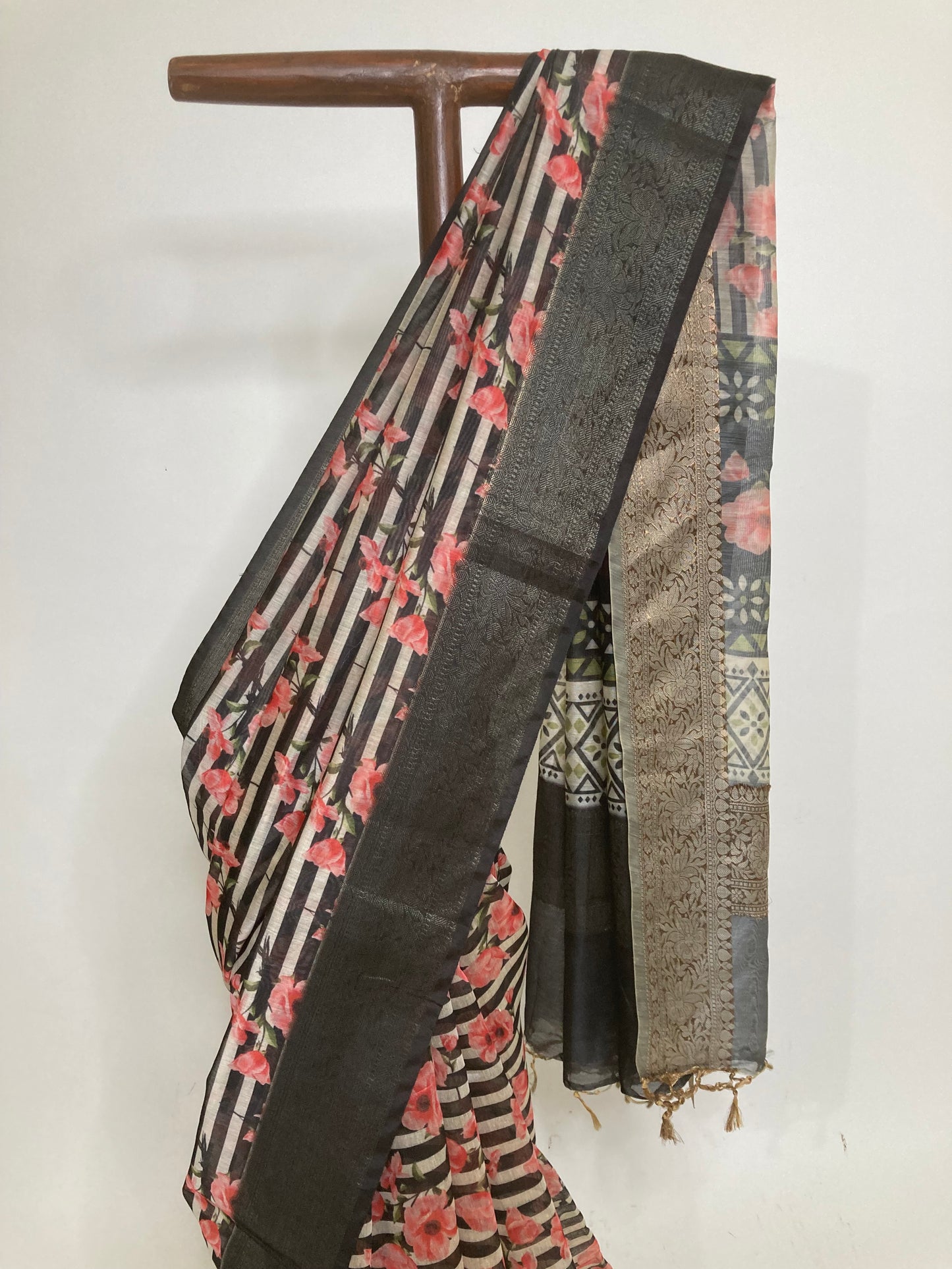 Metal Black Digital Print Chanderi Saree
