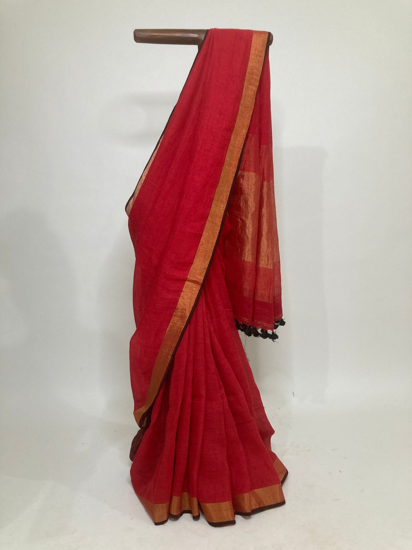Candy Apple Red Handloom Linen Saree