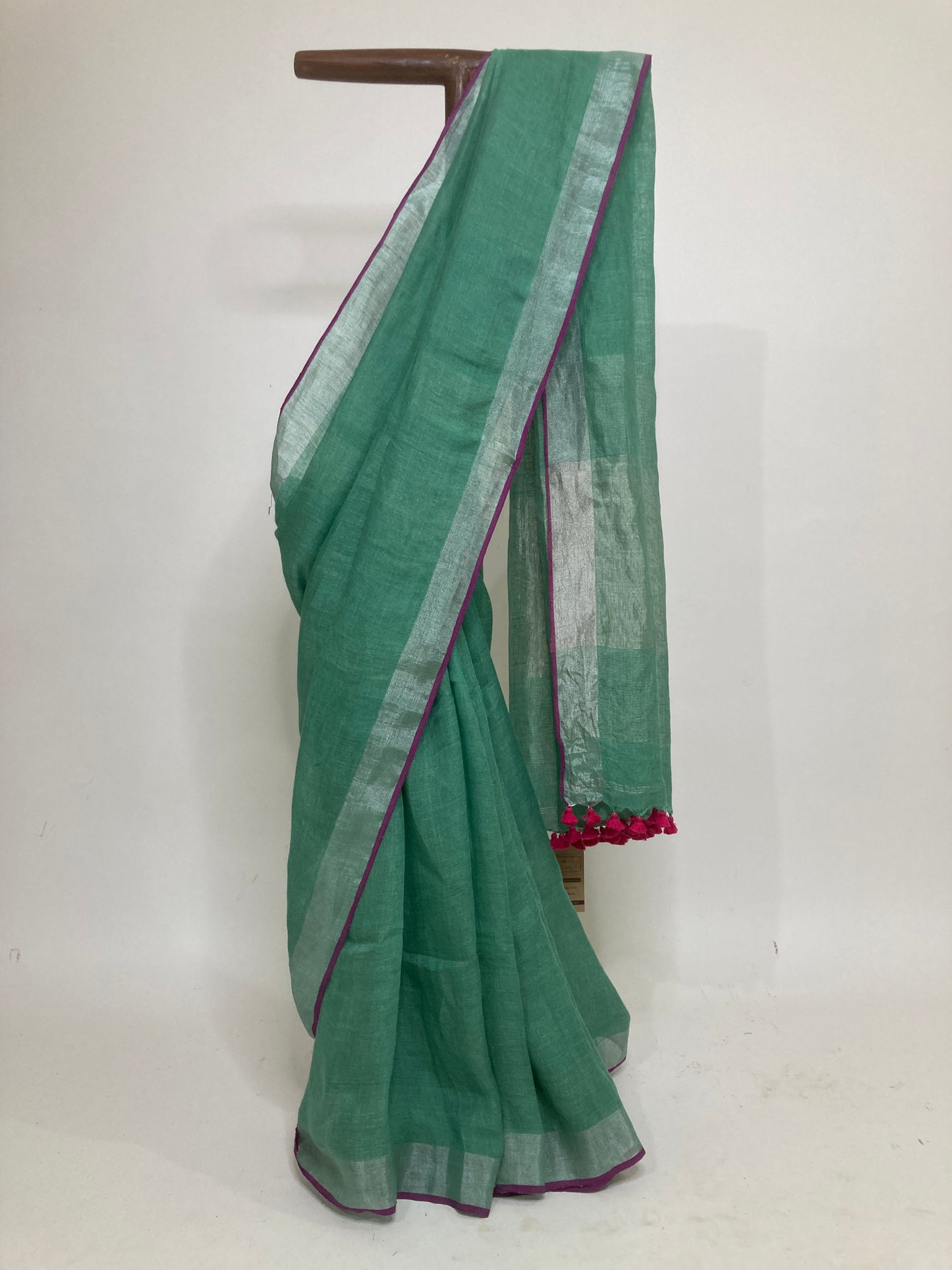 Shamrock Handloom Linen saree