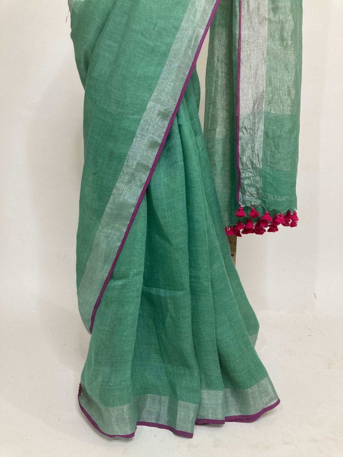 Shamrock Handloom Linen saree