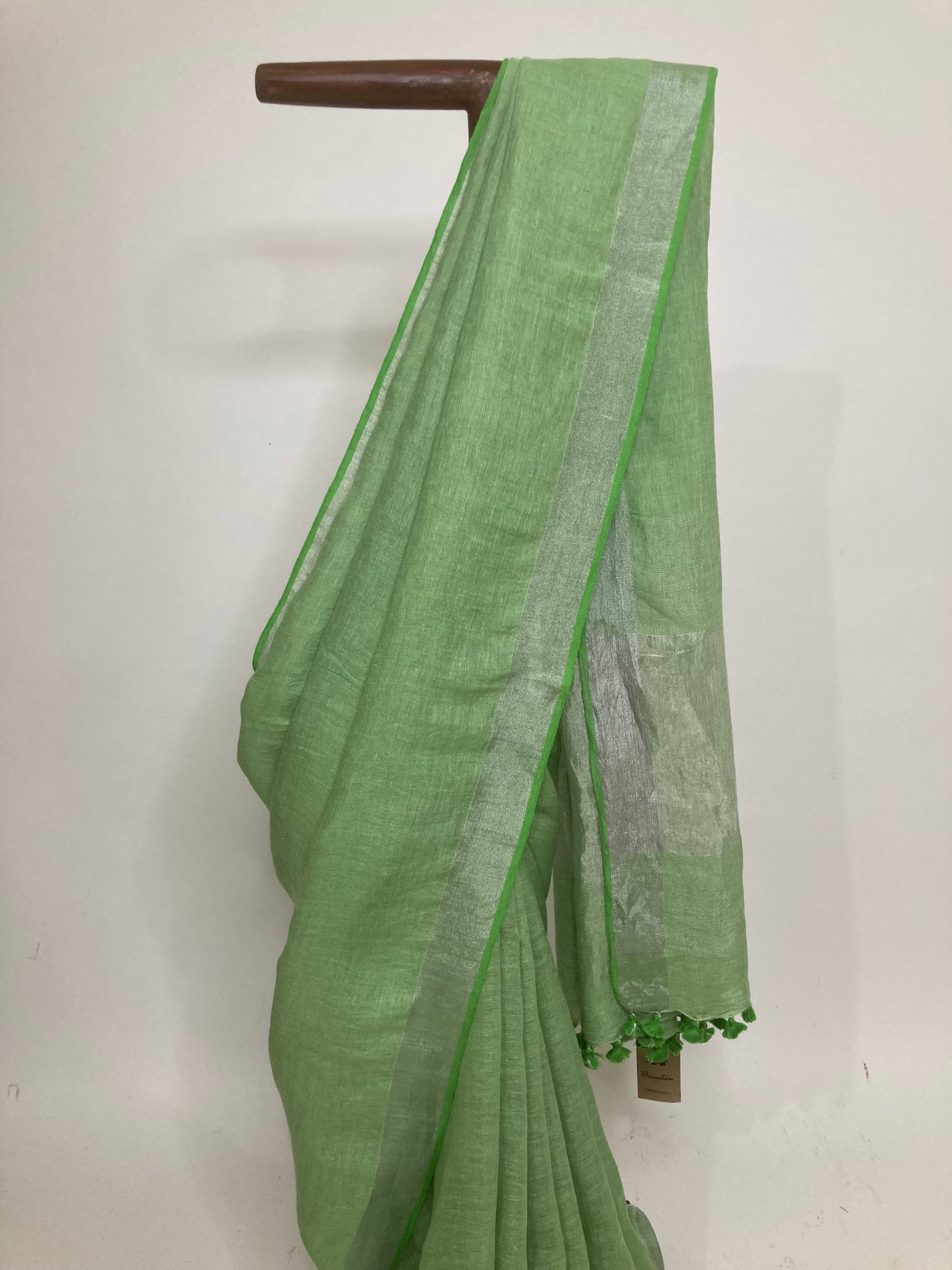 Light Green Handloom Linen Saree