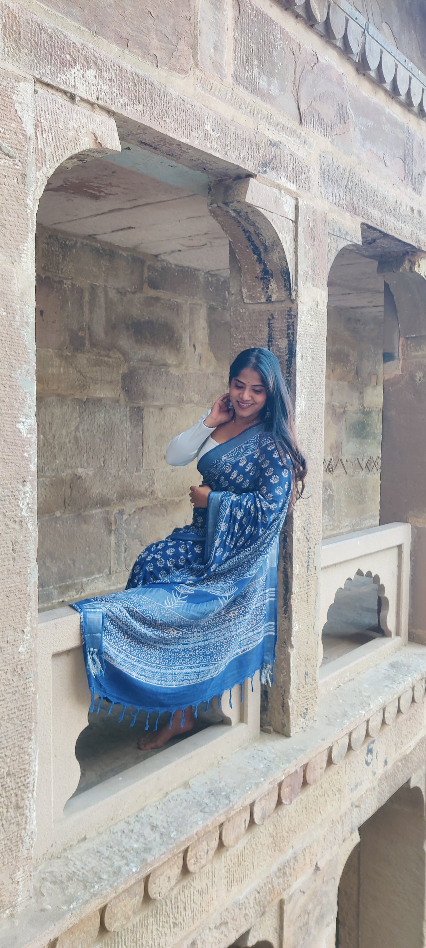 Indigo Slub Linen Saree