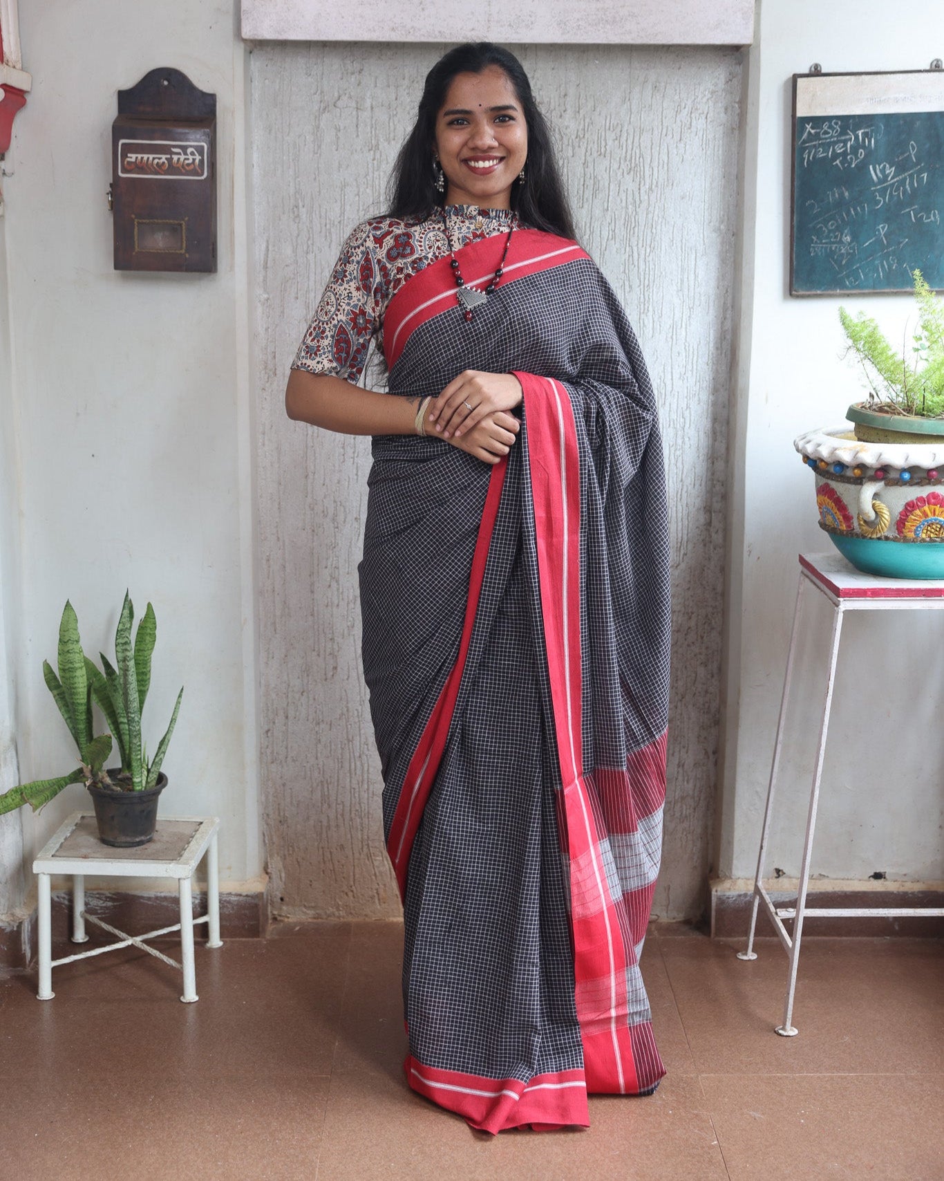 Black Patteda Anchu Saree