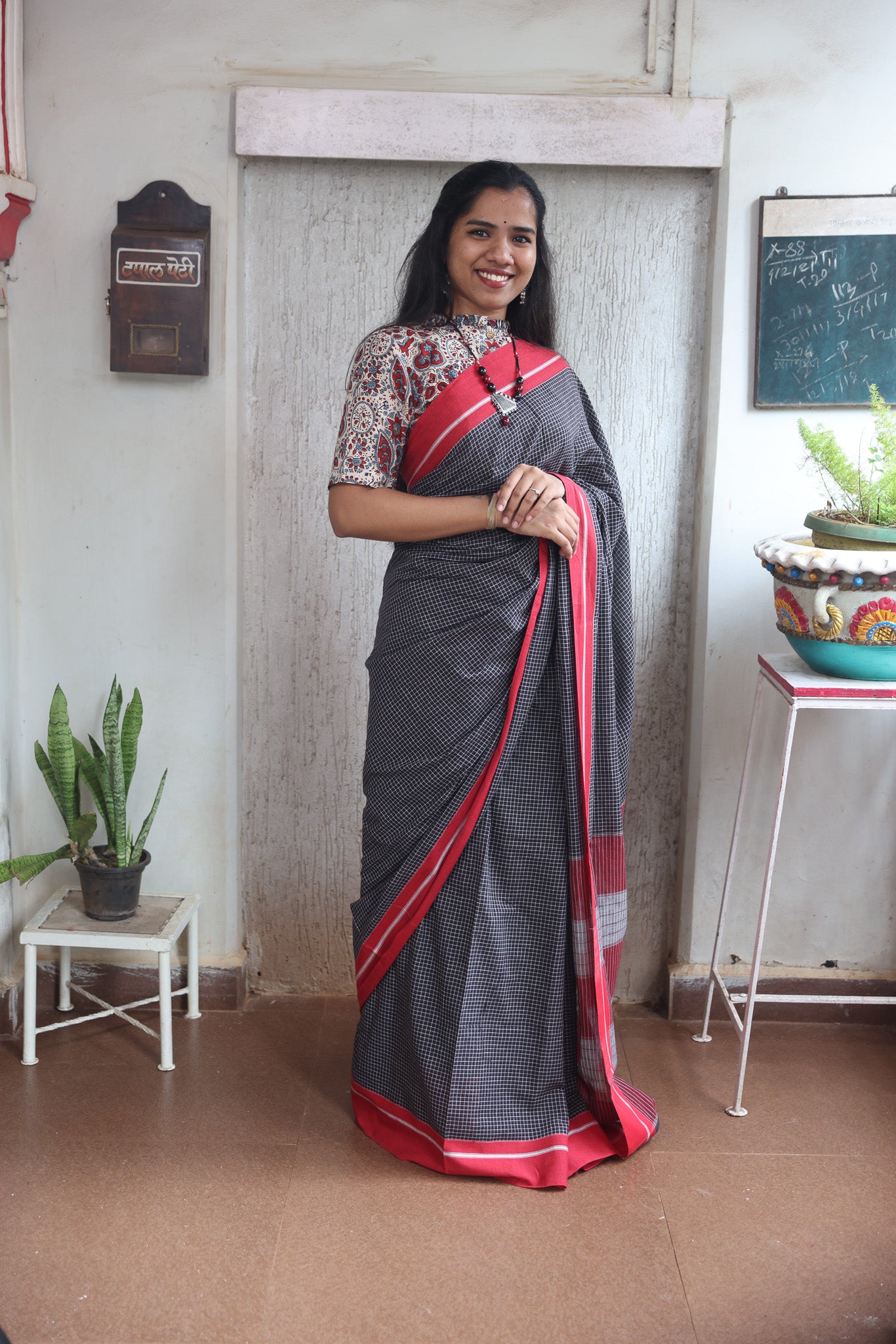 Black Patteda Anchu Saree