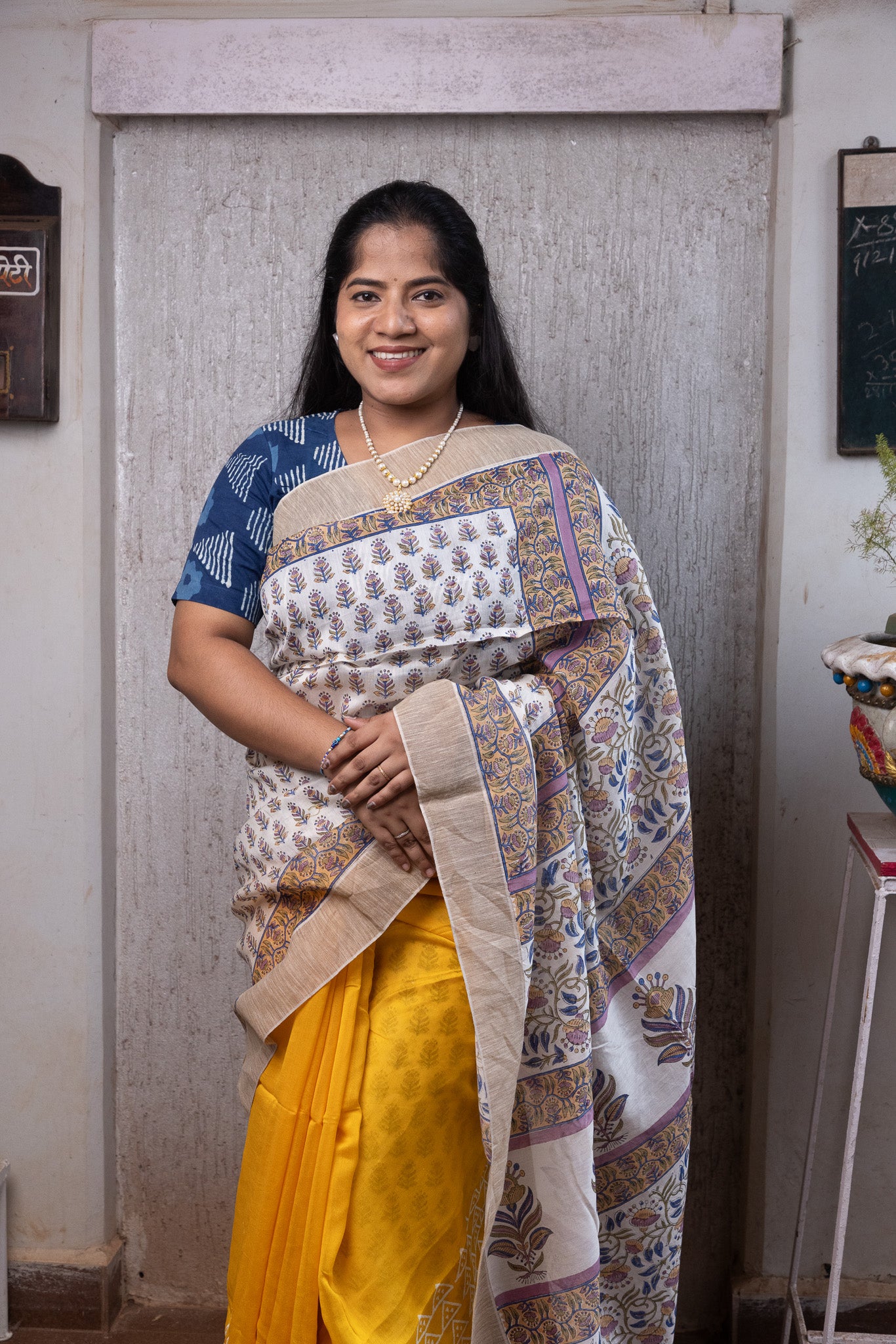 Cream And Yellow Maanto Patli Pallu Saree